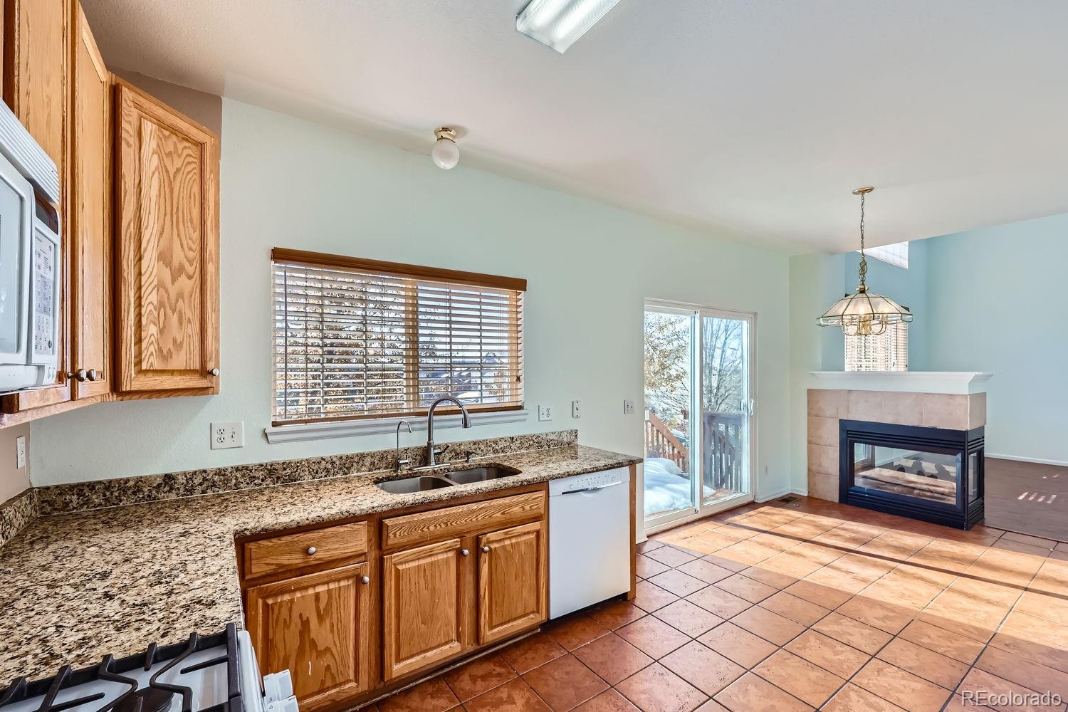 MLS Image #10 for 18644 e lasalle place,aurora, Colorado