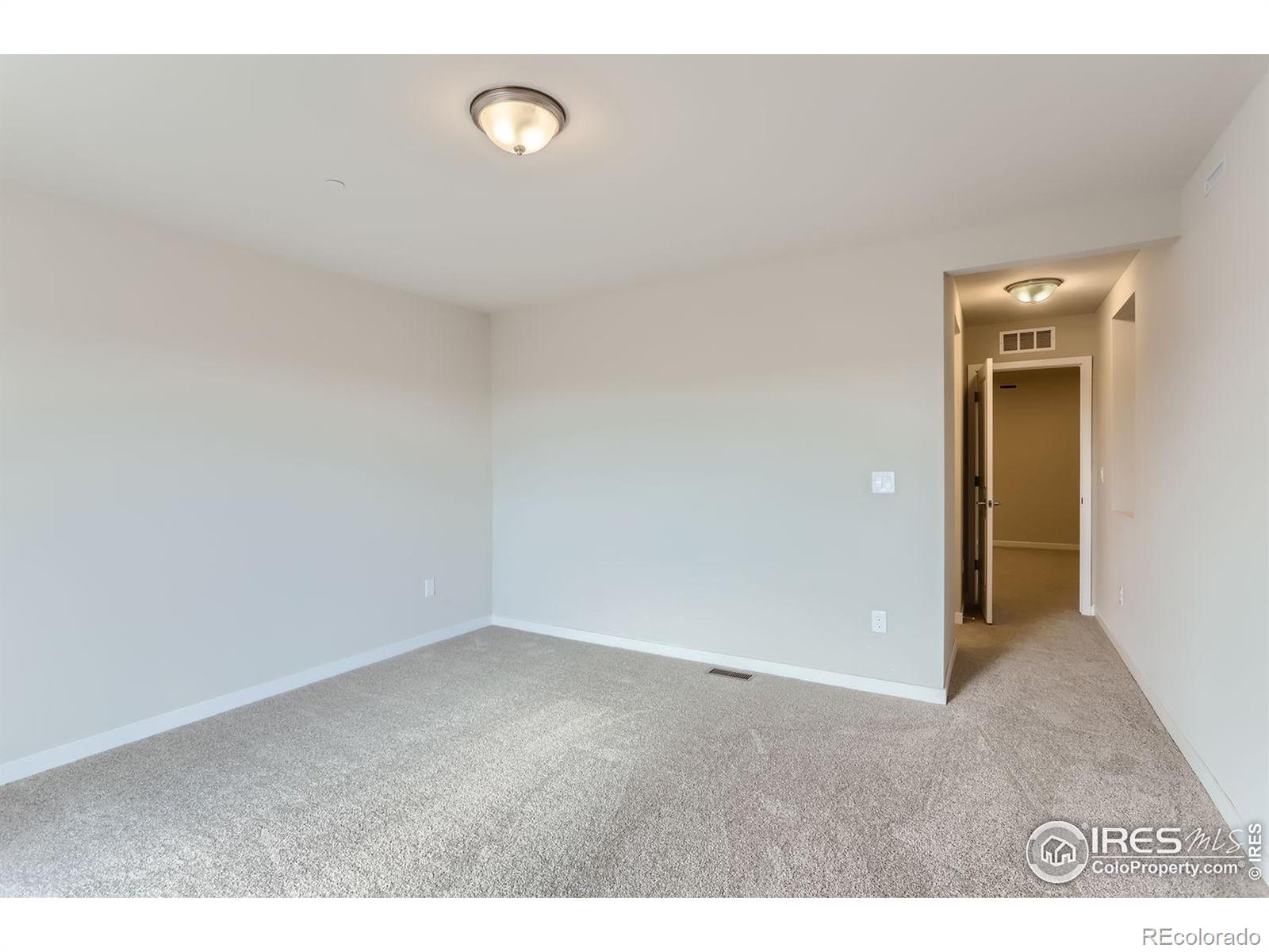 MLS Image #11 for 2838  south flat circle,longmont, Colorado