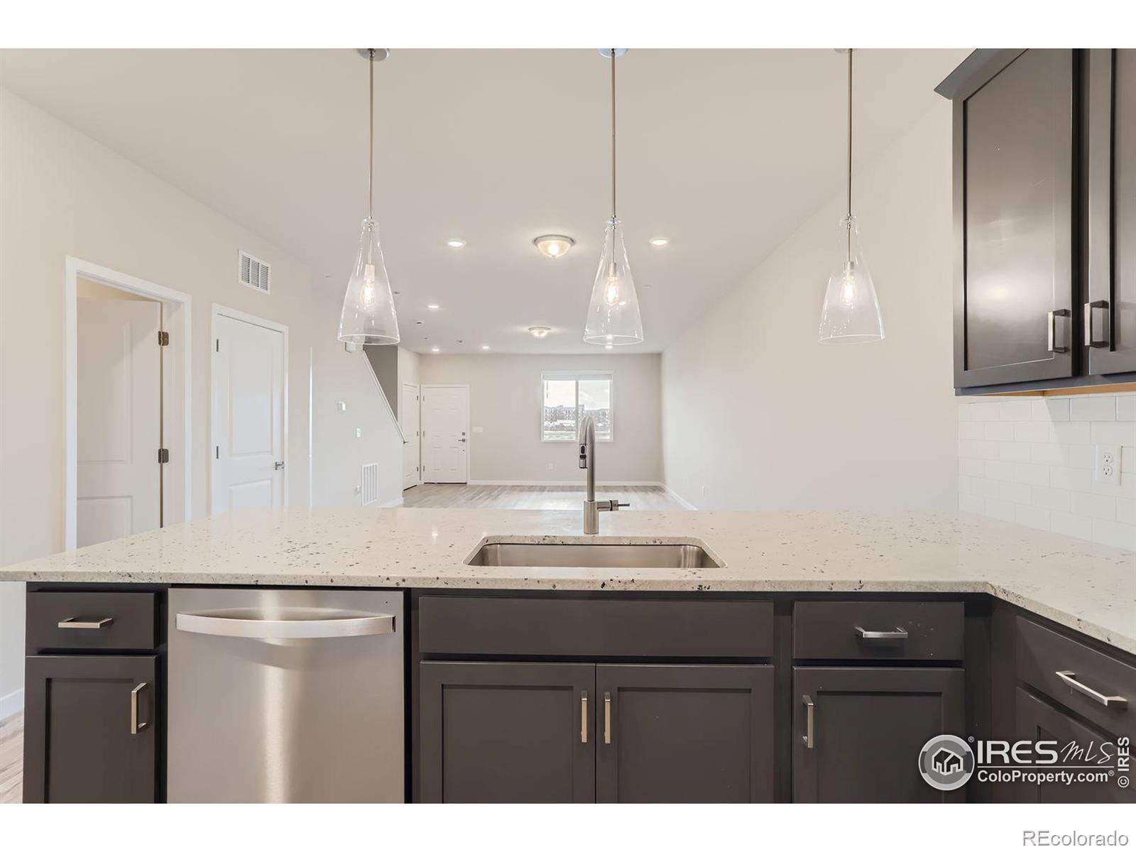 MLS Image #12 for 2838  south flat circle,longmont, Colorado