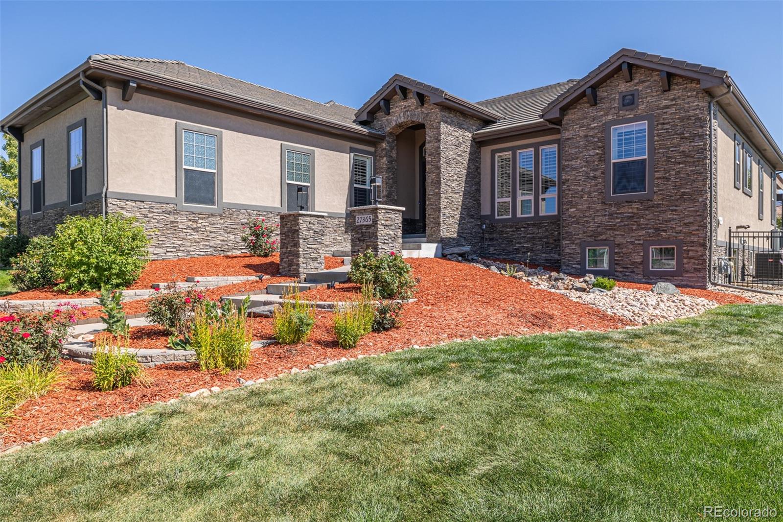 MLS Image #4 for 27365 e jamison circle,aurora, Colorado