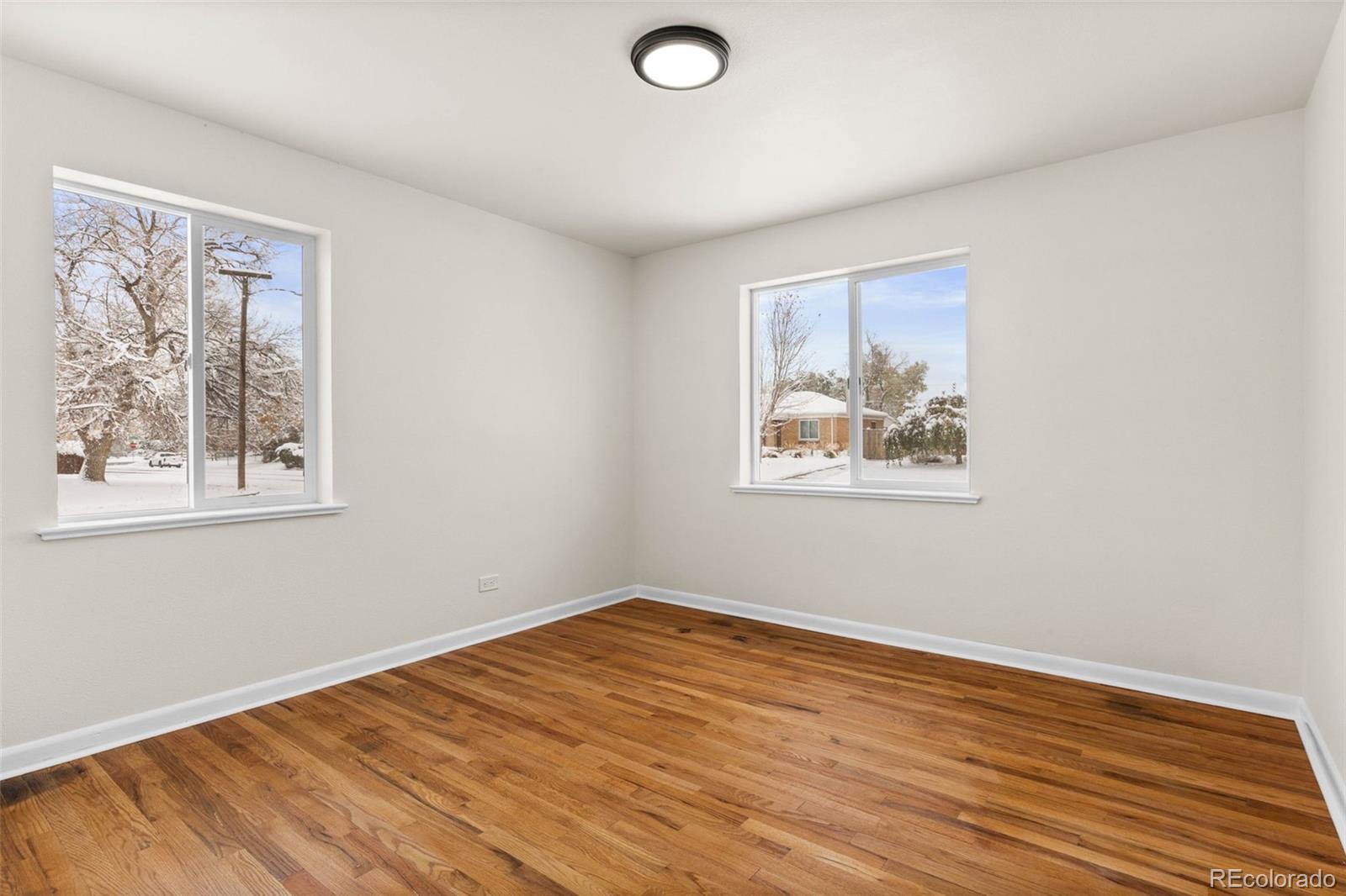 MLS Image #20 for 7555 e 22nd avenue,denver, Colorado