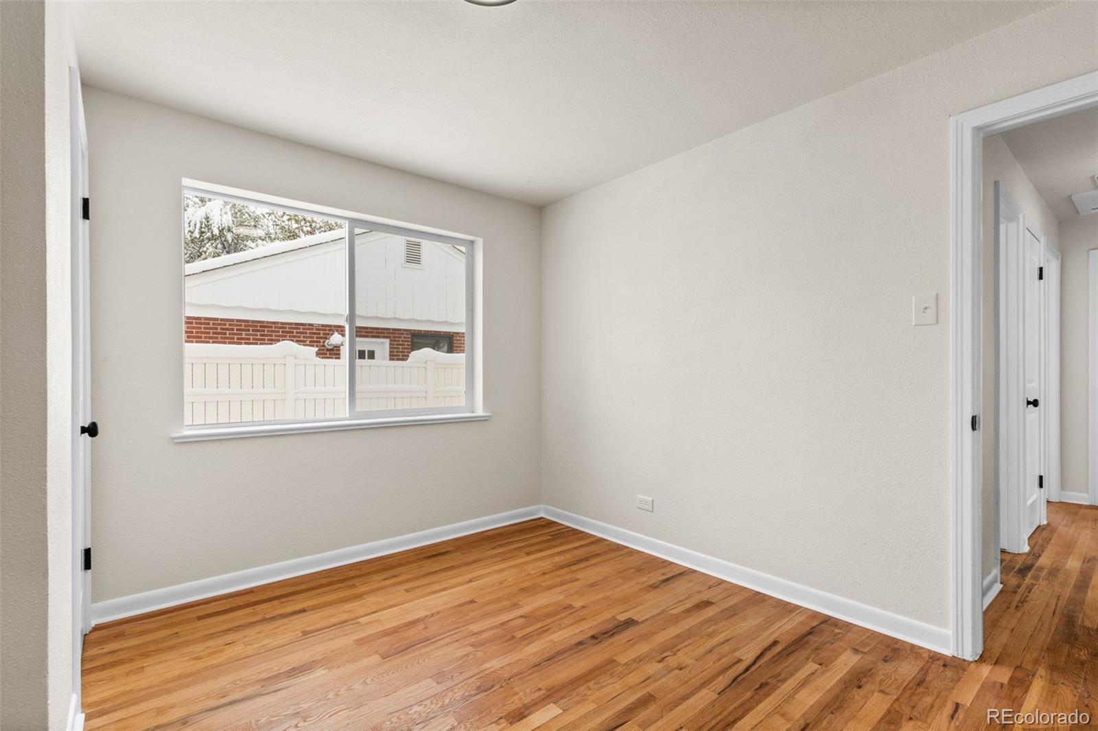 MLS Image #25 for 7555 e 22nd avenue,denver, Colorado