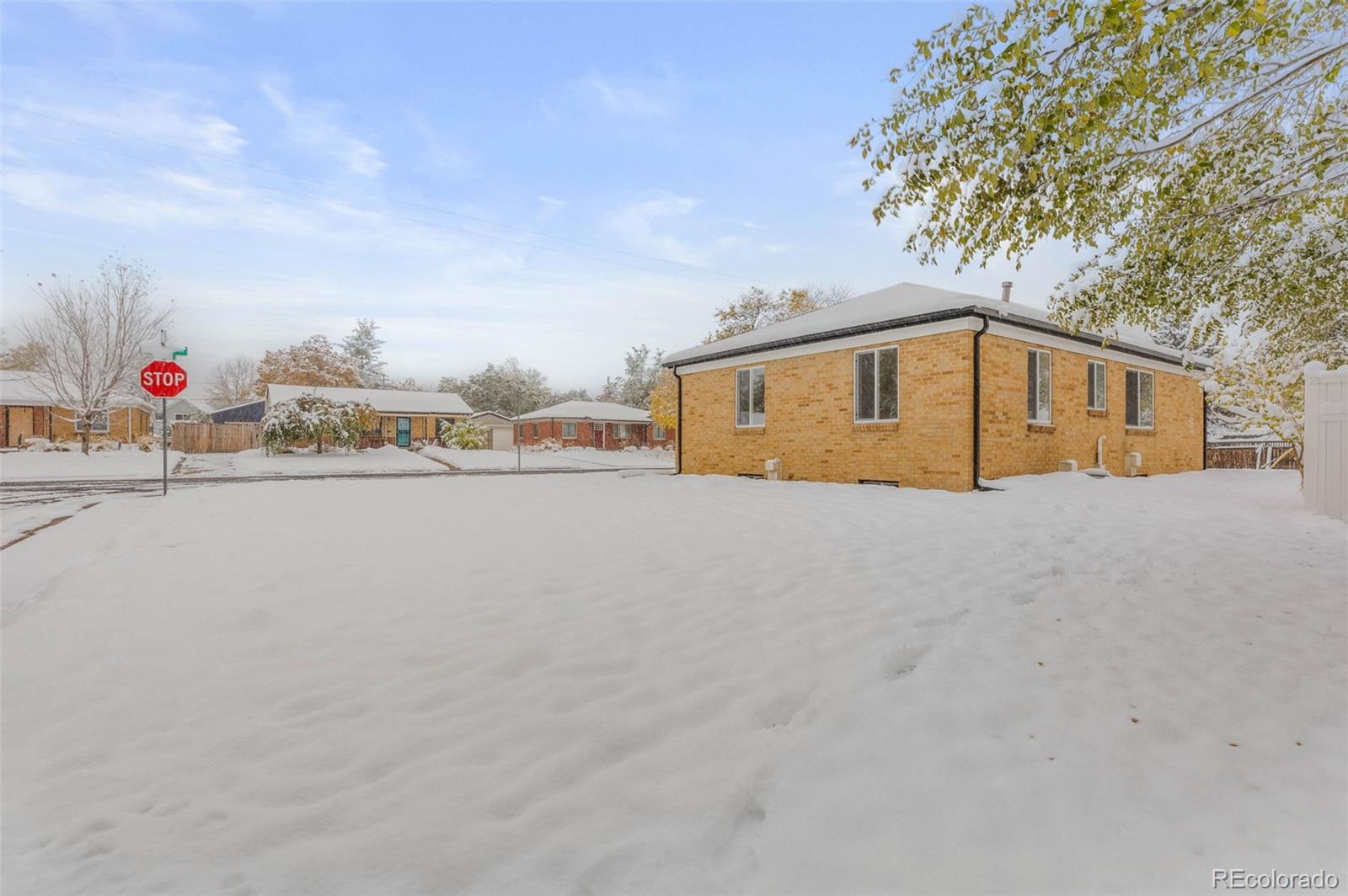 MLS Image #49 for 7555 e 22nd avenue,denver, Colorado