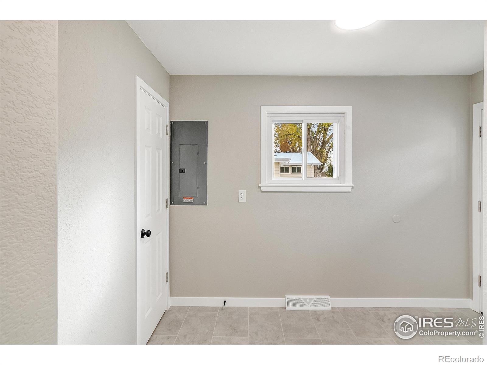 MLS Image #15 for 12741  woodland drive,longmont, Colorado