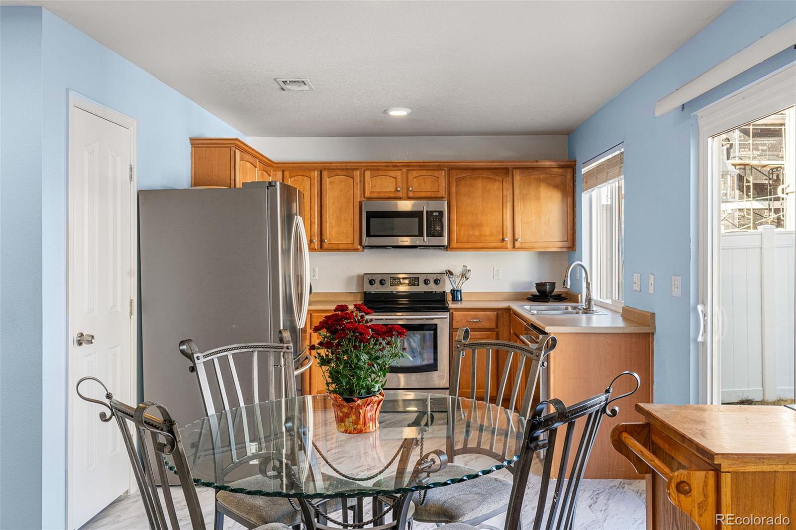 MLS Image #9 for 19525  robins drive,denver, Colorado