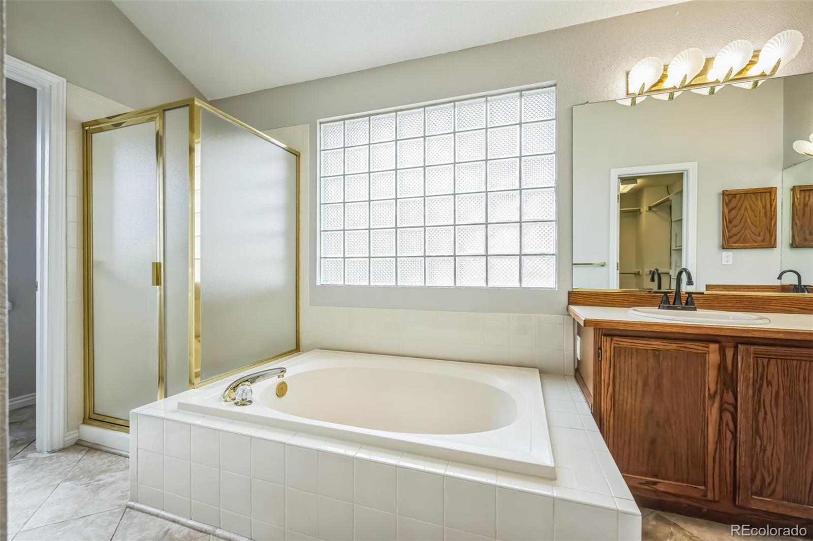 MLS Image #12 for 9630 w la salle avenue,lakewood, Colorado