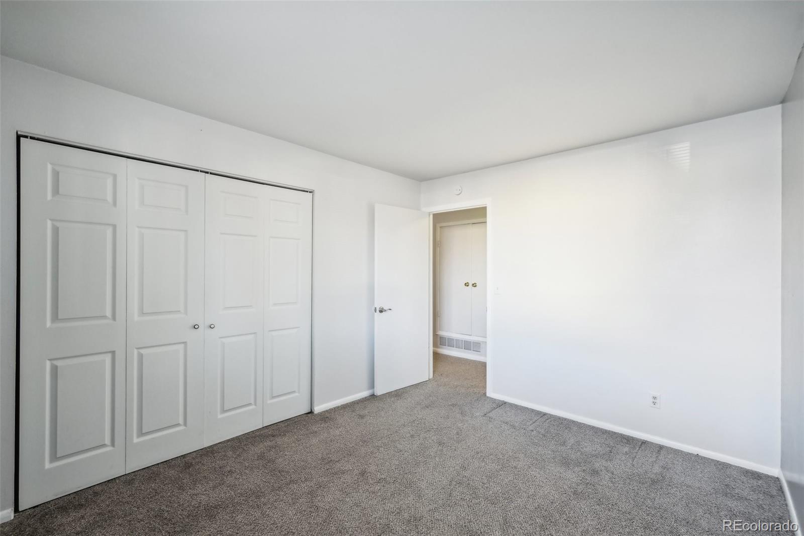 MLS Image #14 for 12470 e cornell avenue,aurora, Colorado