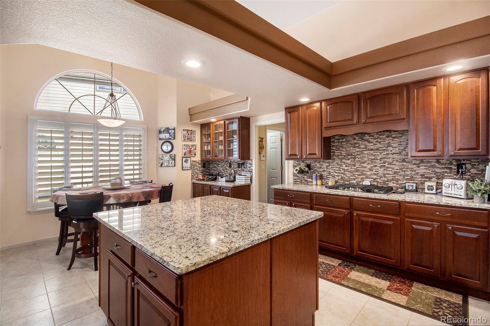 MLS Image #11 for 4653  castle circle,broomfield, Colorado