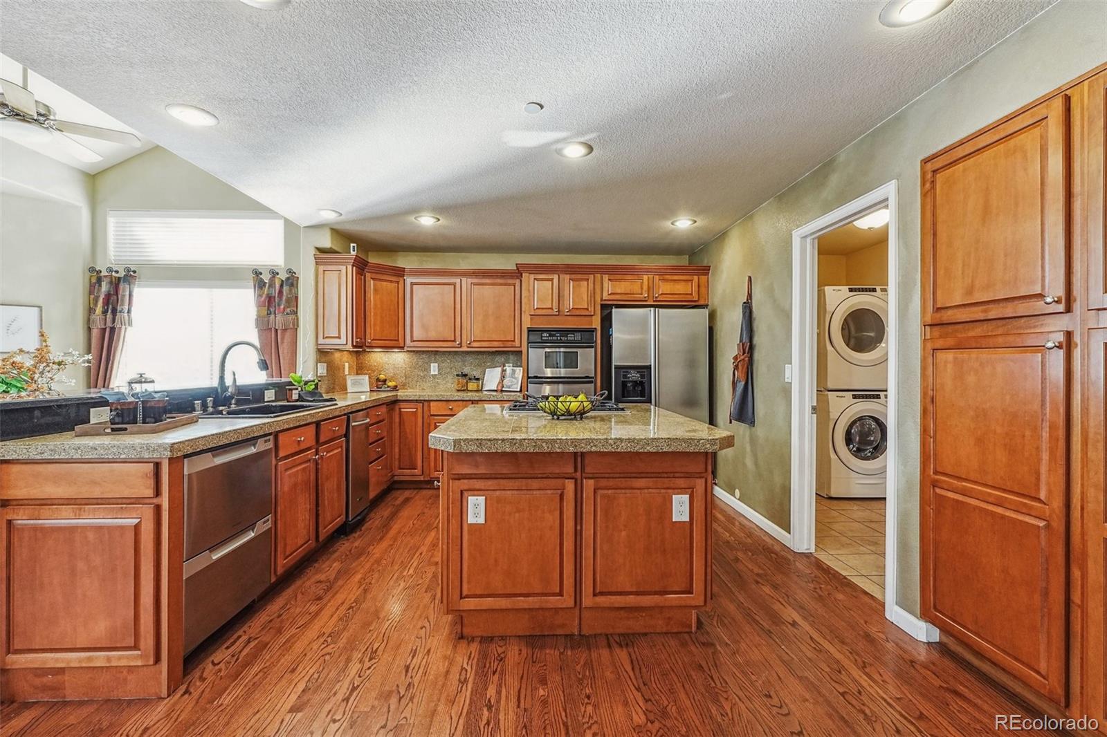 MLS Image #3 for 265  balmoral way,colorado springs, Colorado