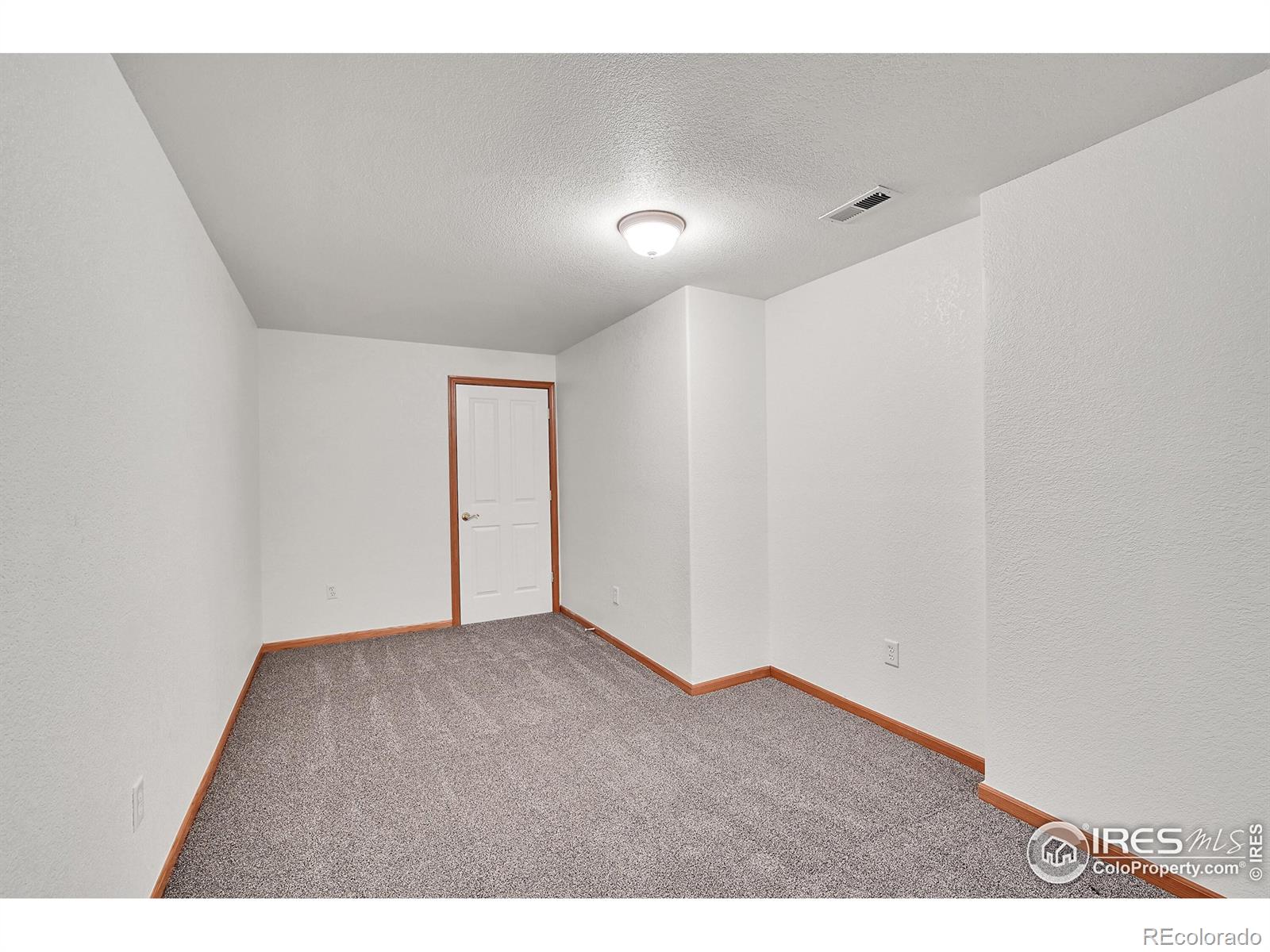 MLS Image #28 for 4479 w 17th street,greeley, Colorado