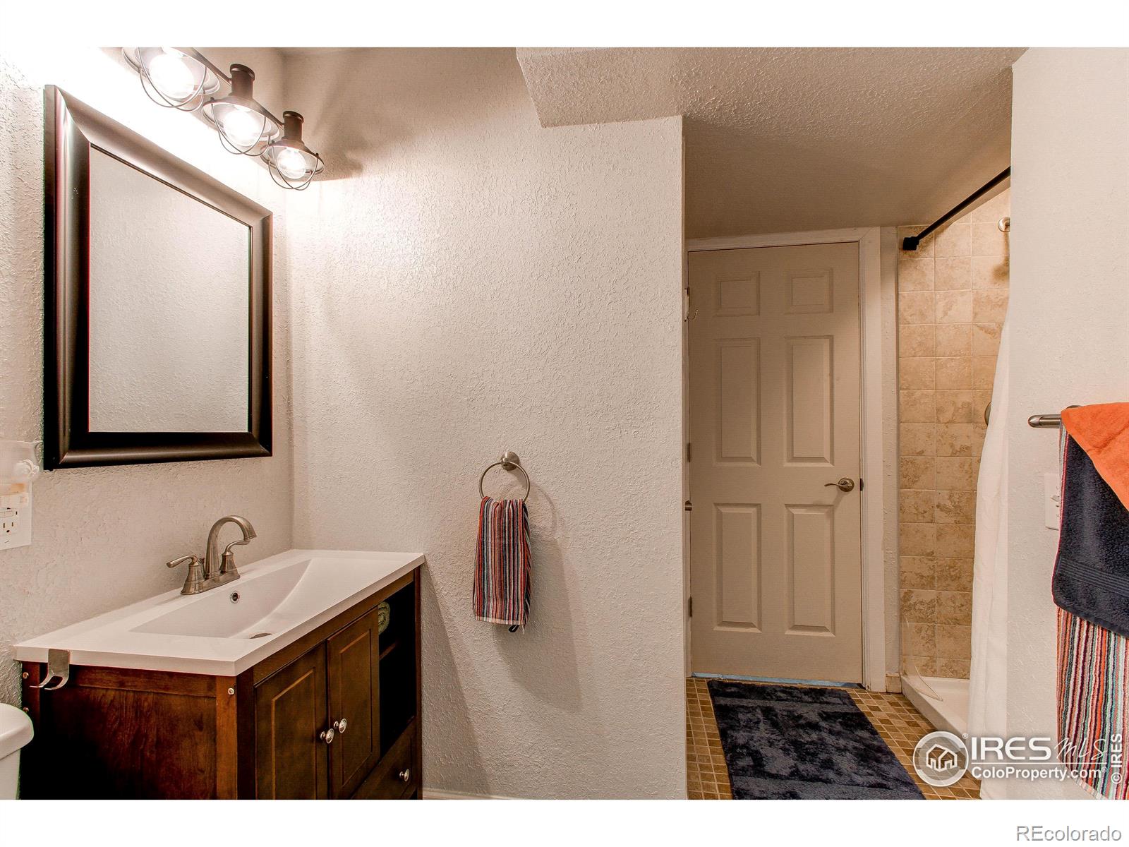 MLS Image #23 for 13900  lake song lane,broomfield, Colorado