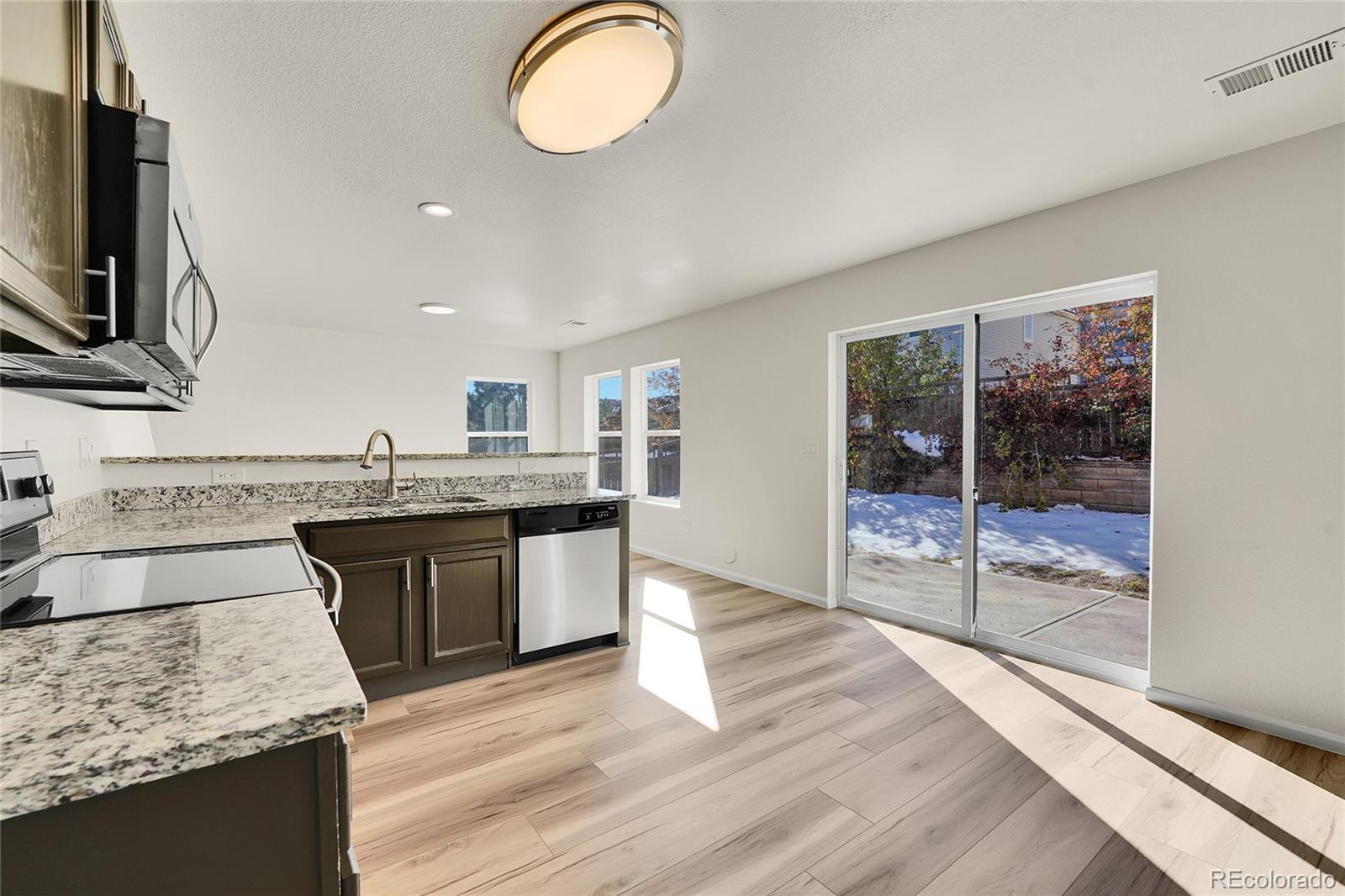 MLS Image #10 for 1815  quartz street,castle rock, Colorado