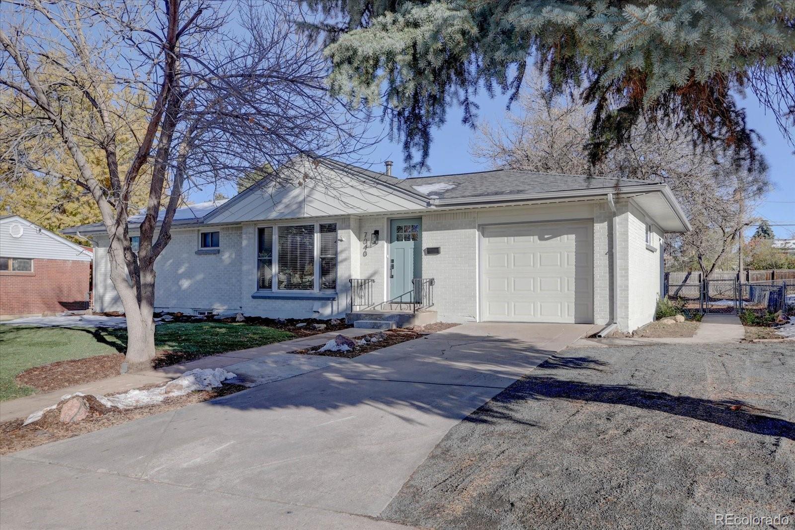 MLS Image #2 for 7040 s clermont street,centennial, Colorado