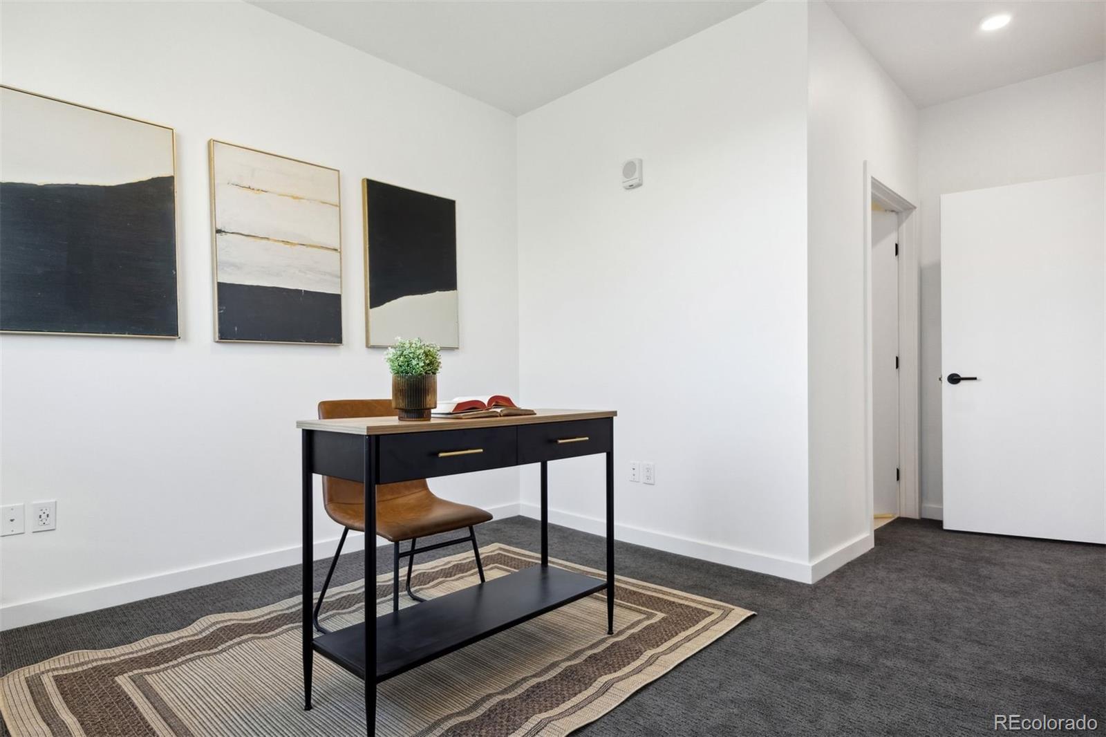 MLS Image #25 for 1601  park avenue 216,denver, Colorado