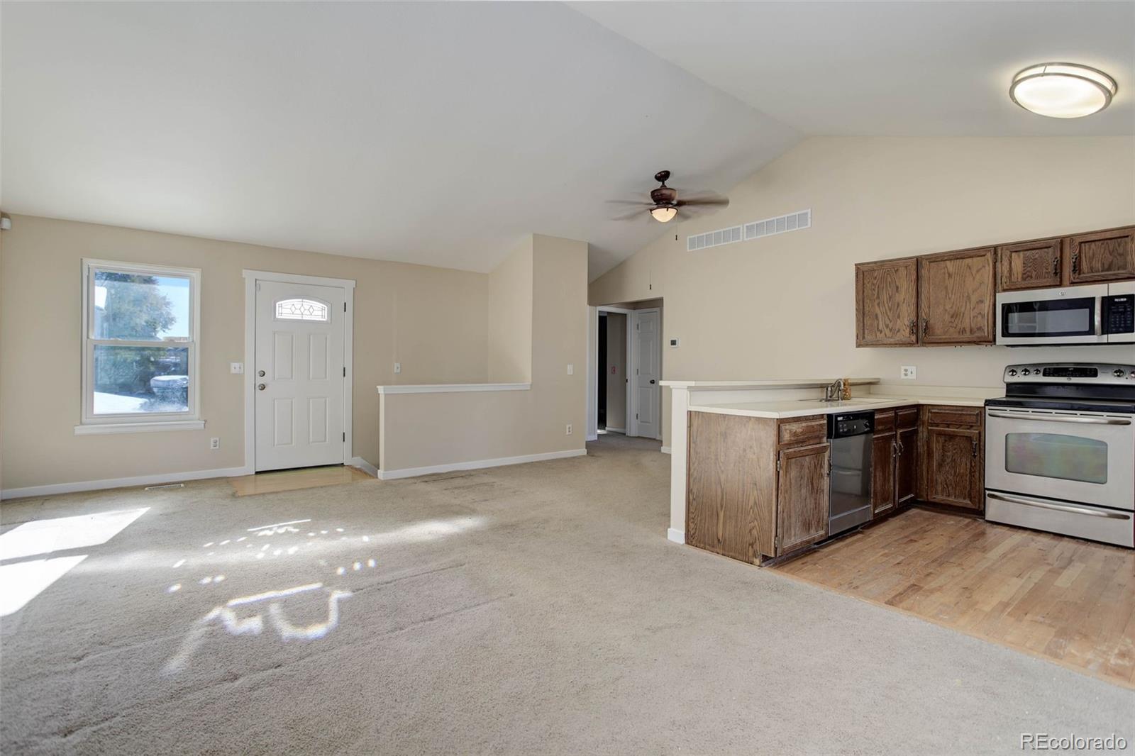 MLS Image #2 for 19511 e bails place,aurora, Colorado