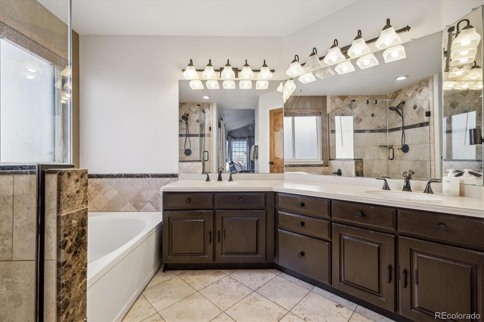 MLS Image #20 for 3908 s lisbon way,aurora, Colorado