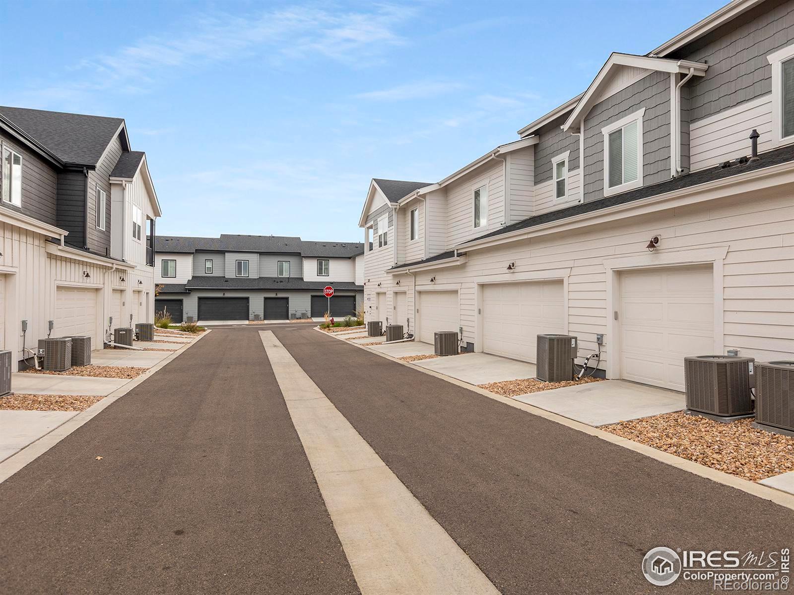 MLS Image #20 for 2110  setting sun drive,windsor, Colorado