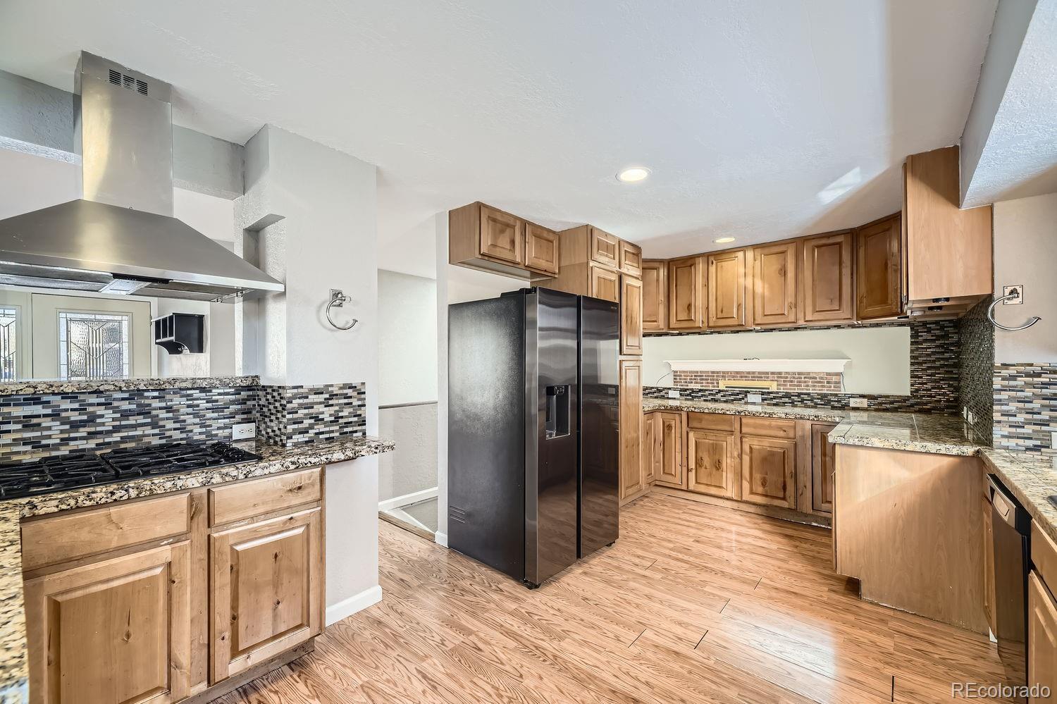 MLS Image #2 for 8231 s marshall court,littleton, Colorado