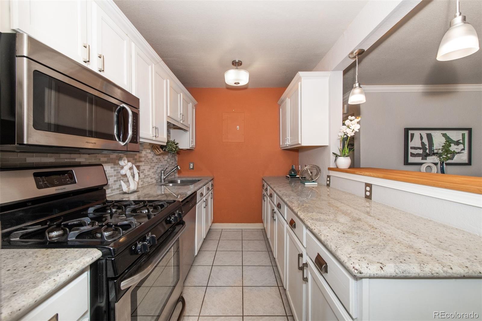 MLS Image #12 for 2438 w 35th avenue,denver, Colorado