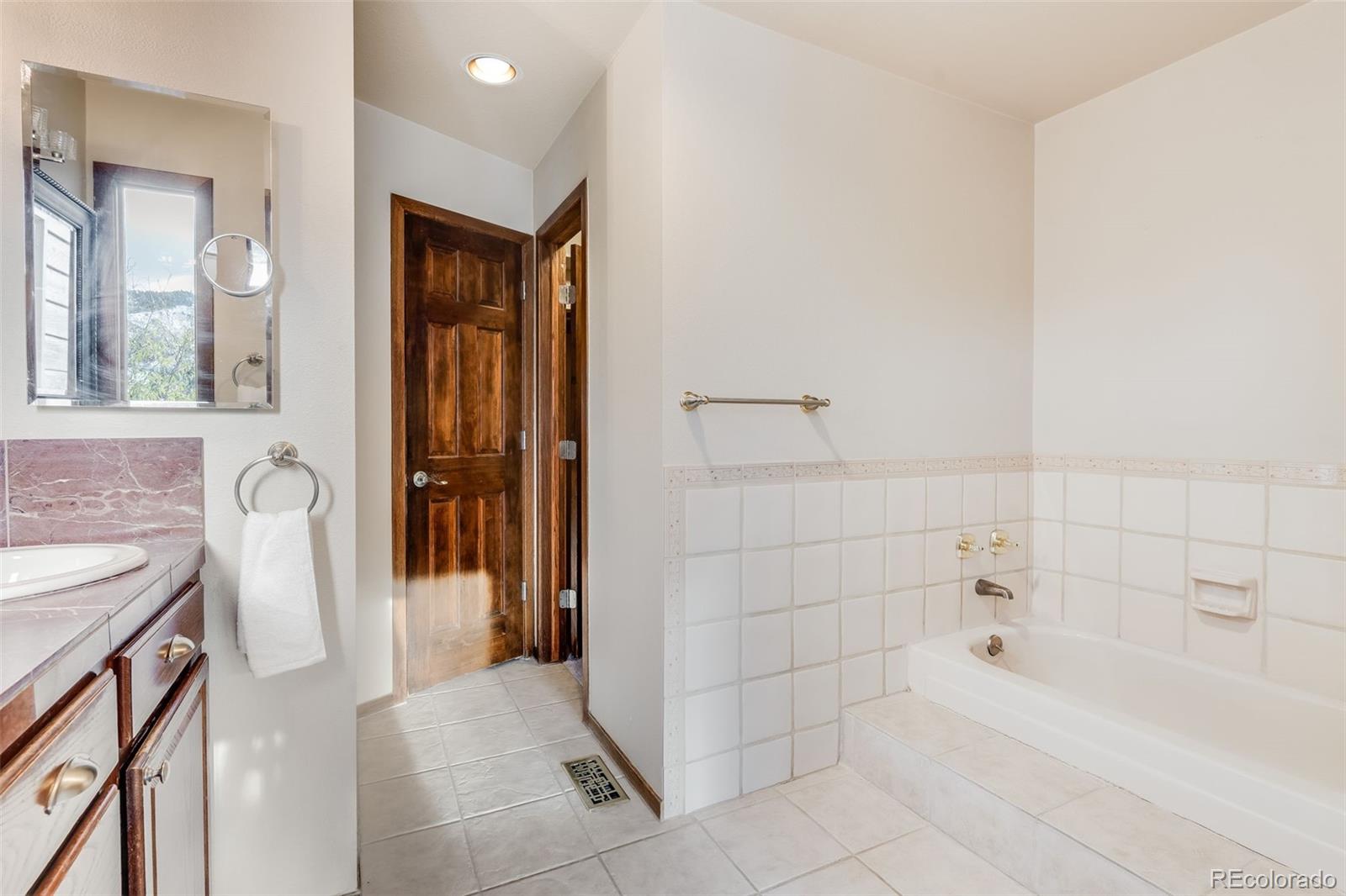 MLS Image #22 for 6865  old ranch trail,littleton, Colorado