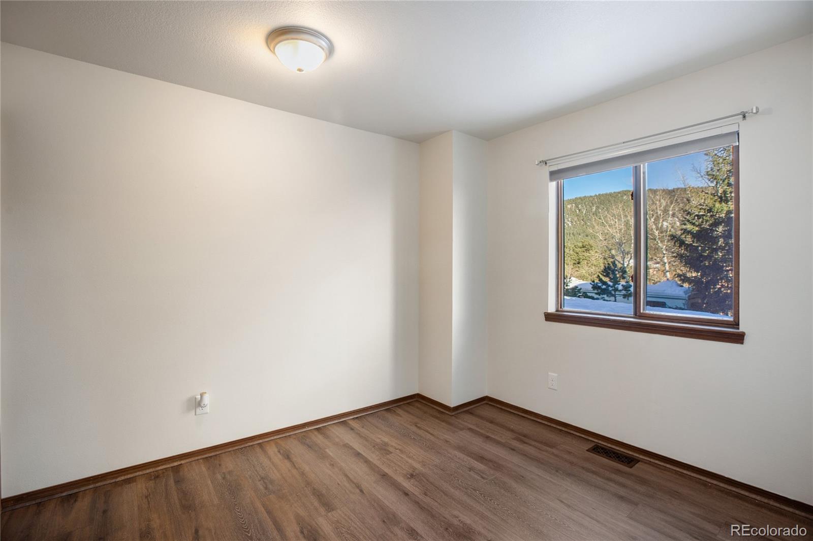 MLS Image #11 for 305 e lake avenue,woodland park, Colorado