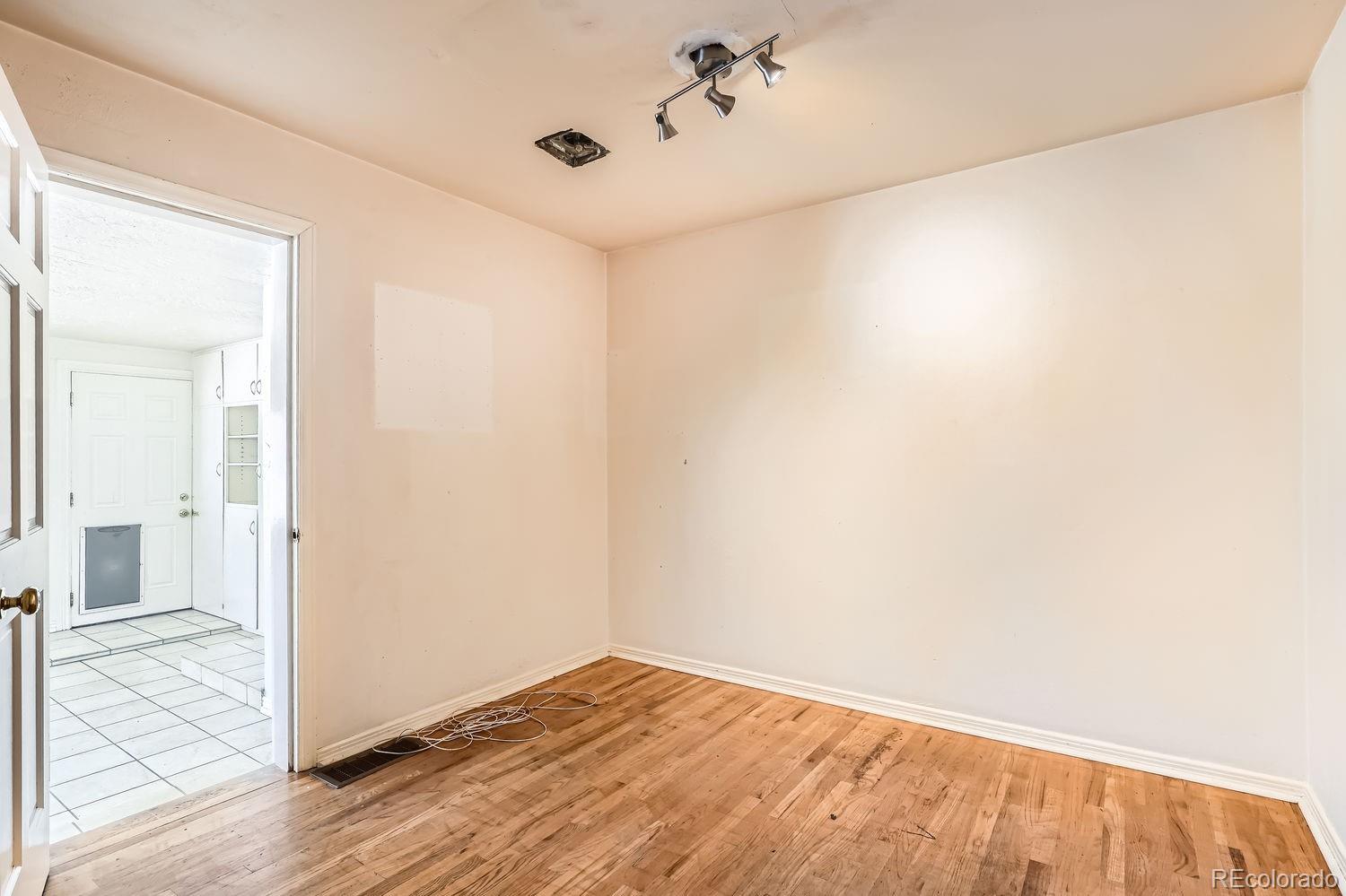 MLS Image #17 for 3460 s eudora street,denver, Colorado