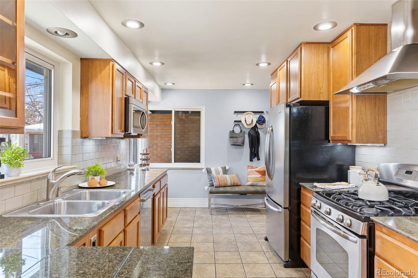 MLS Image #14 for 530  dover street,lakewood, Colorado