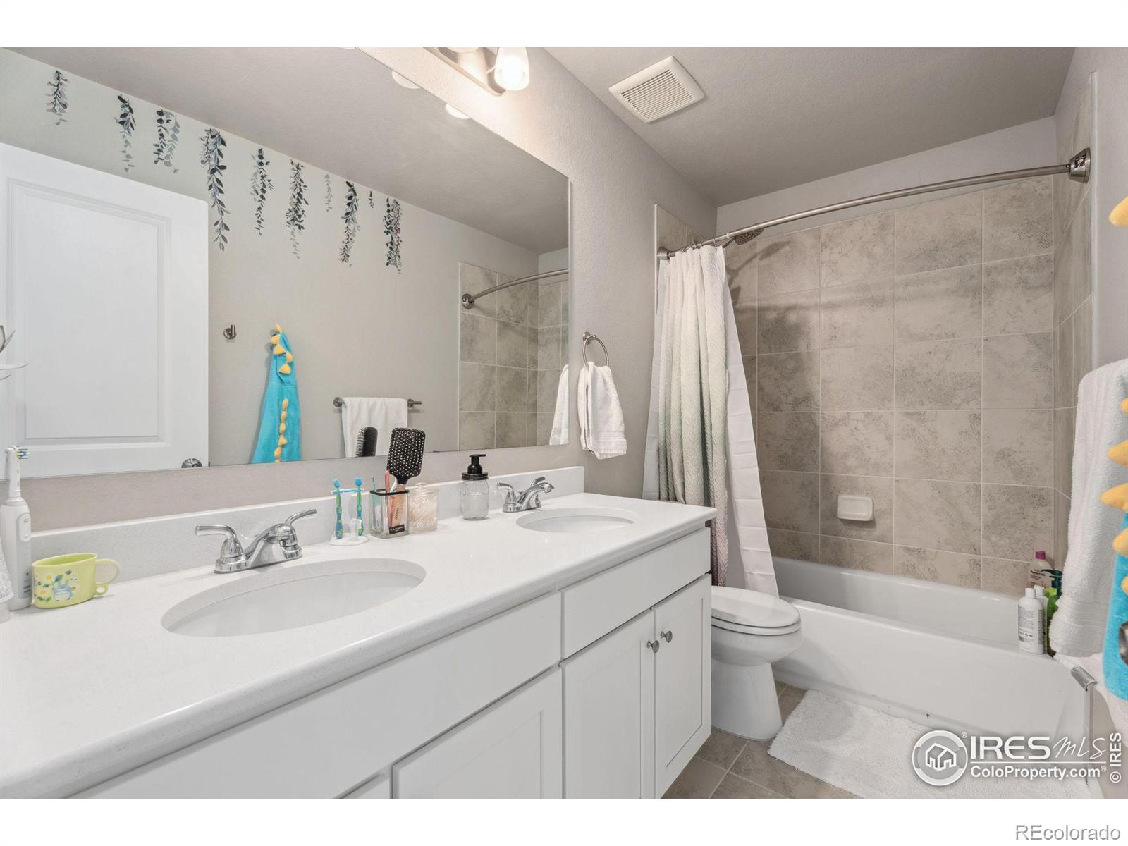 MLS Image #17 for 5690  vona drive,loveland, Colorado