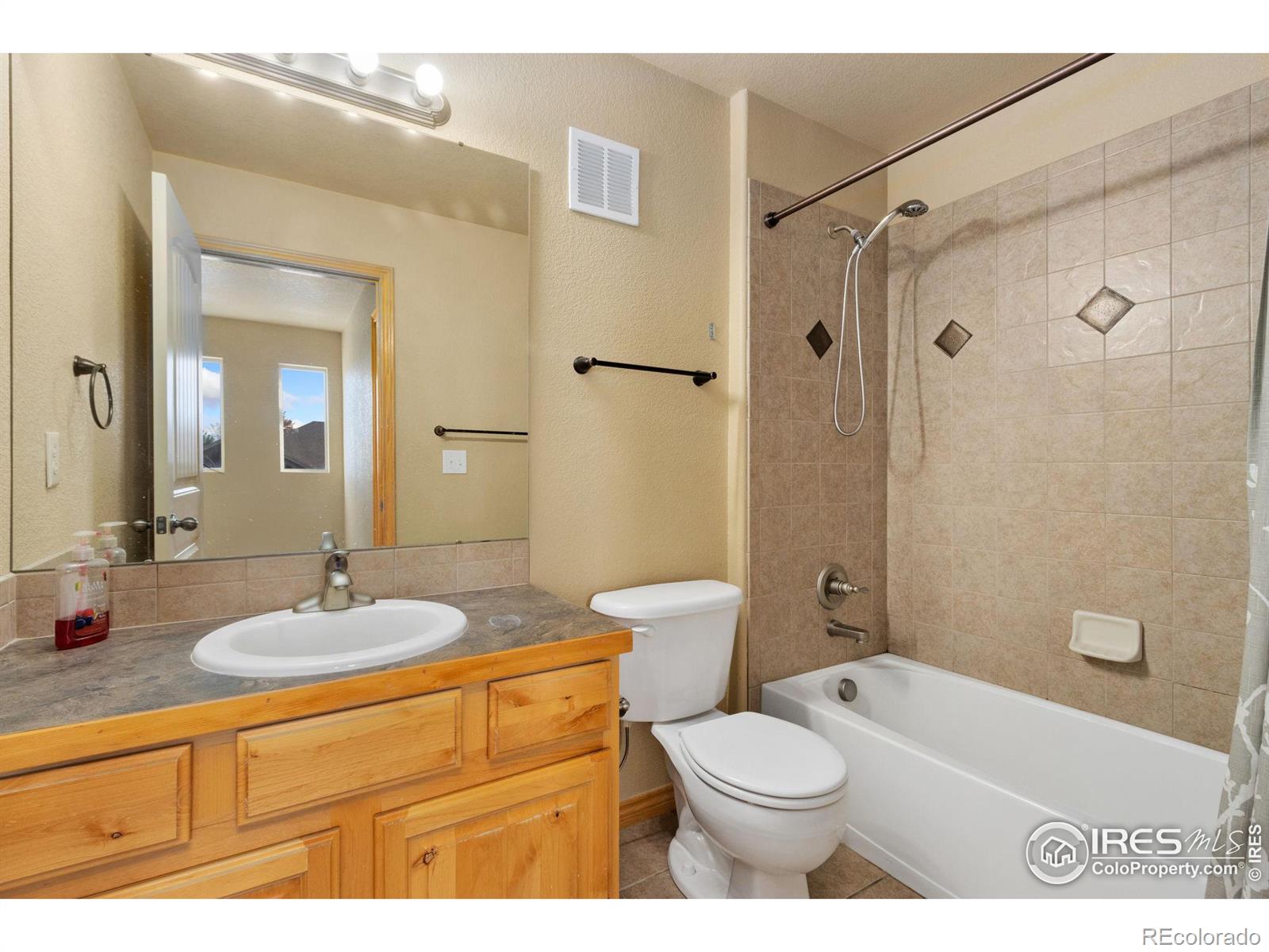 MLS Image #10 for 1010  frisian drive,fort collins, Colorado