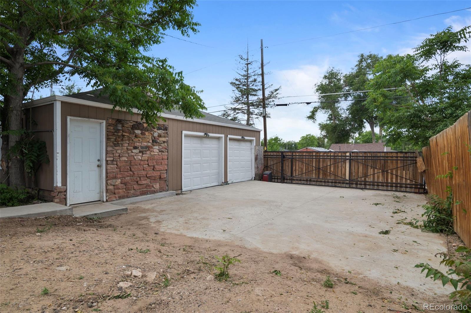 MLS Image #21 for 1169  yosemite street,denver, Colorado