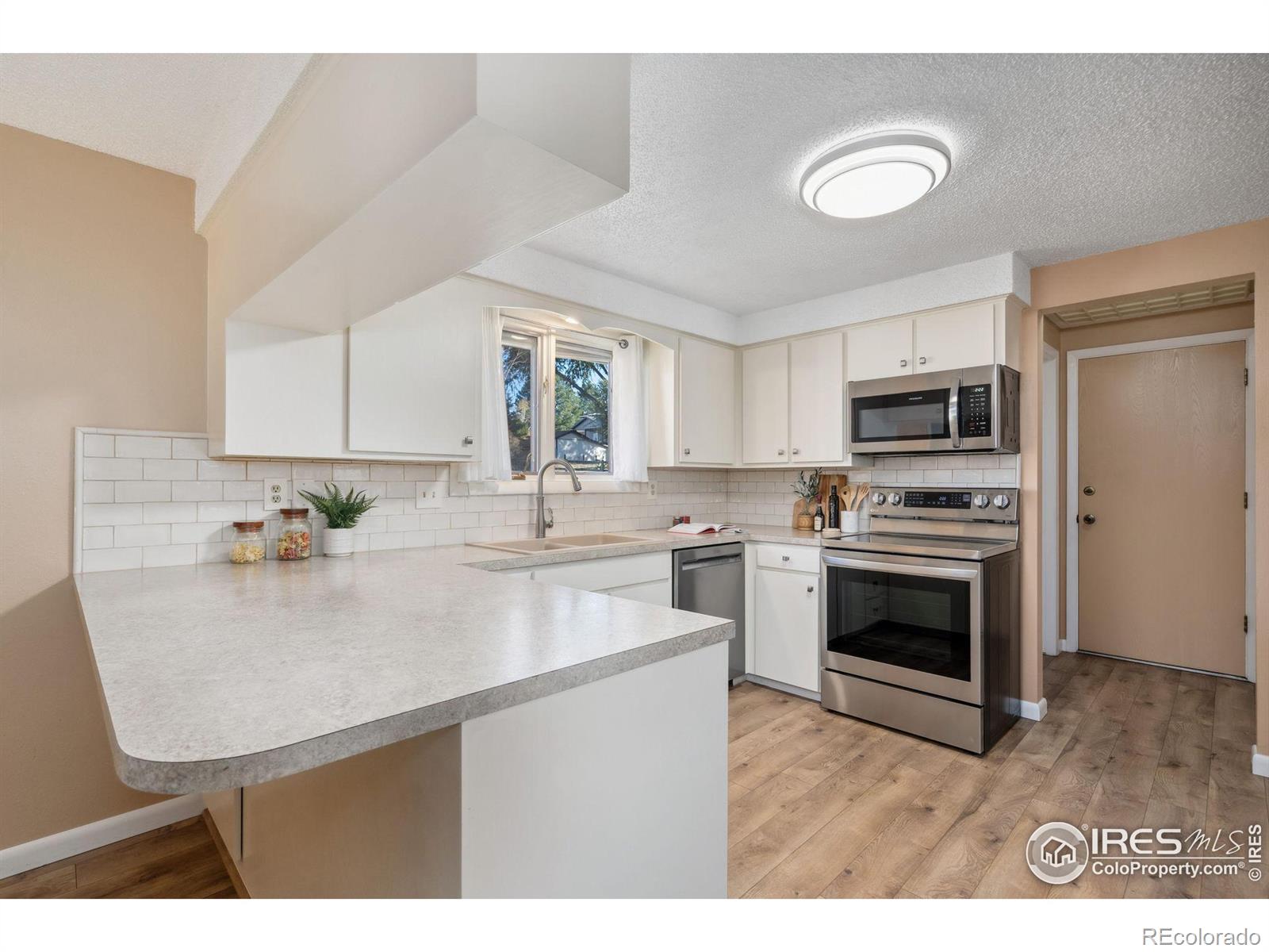 MLS Image #12 for 1004  jay court,loveland, Colorado