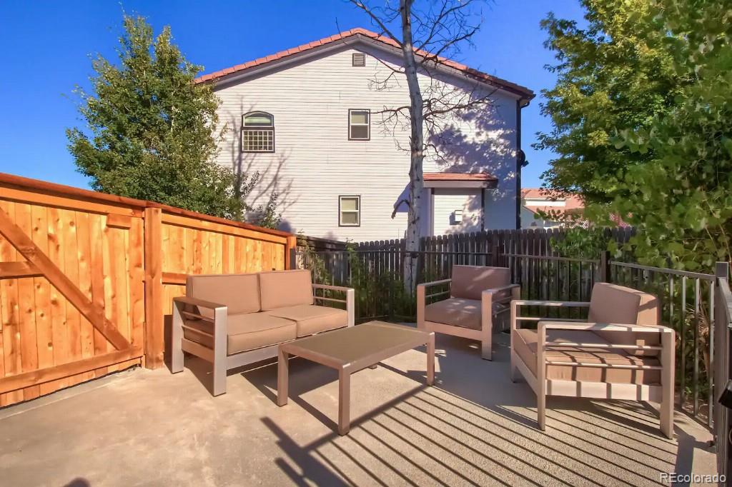 MLS Image #11 for 20102 e 43 avenue,denver, Colorado