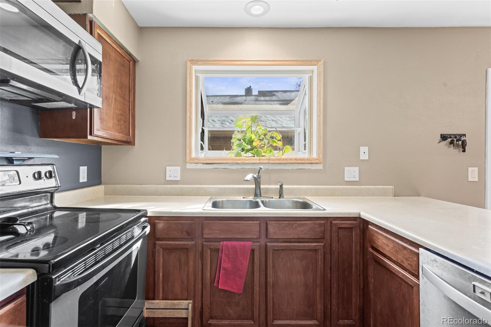 MLS Image #6 for 4136 s mobile circle c,aurora, Colorado