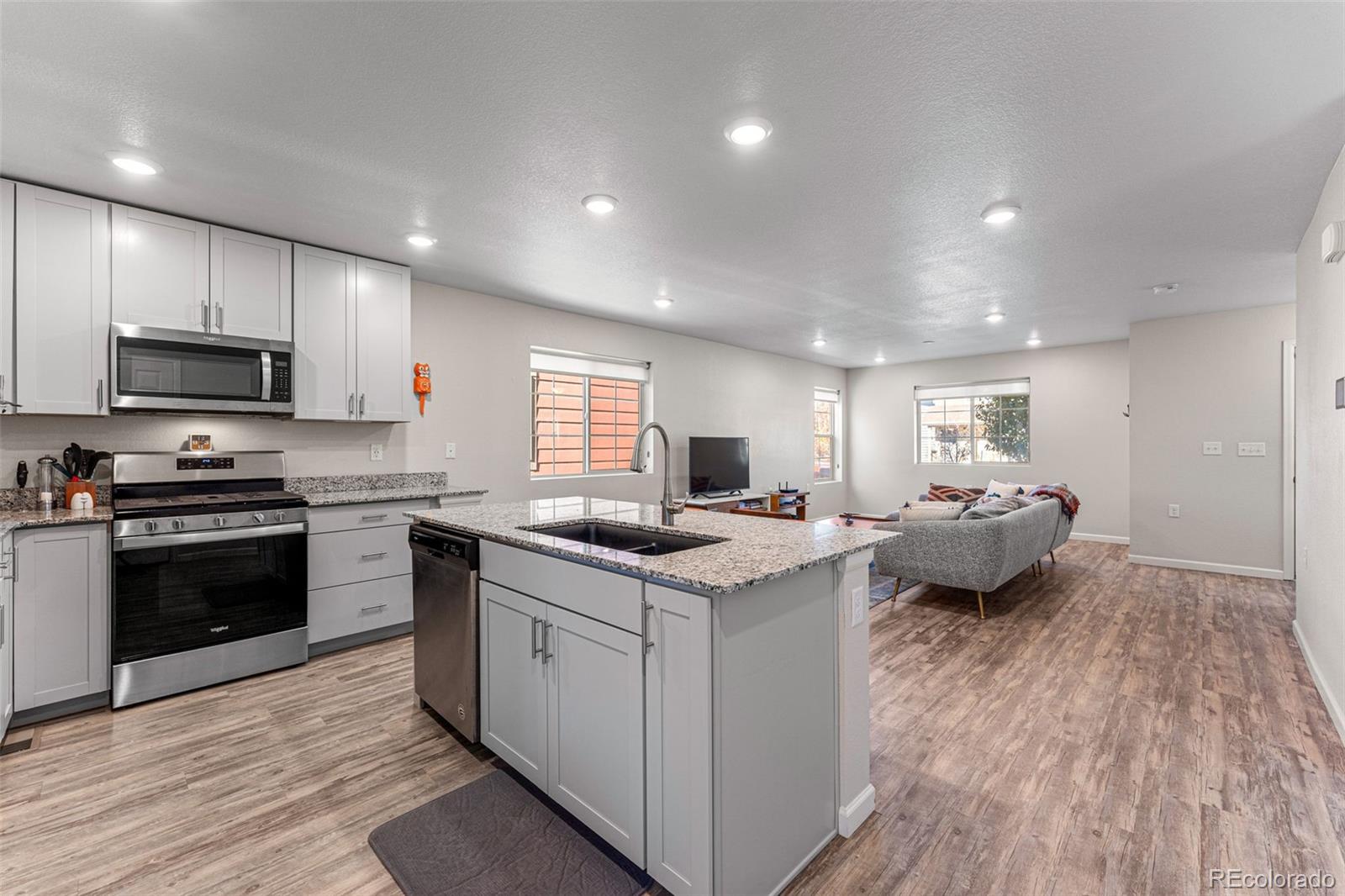 MLS Image #9 for 59  avocet court,longmont, Colorado