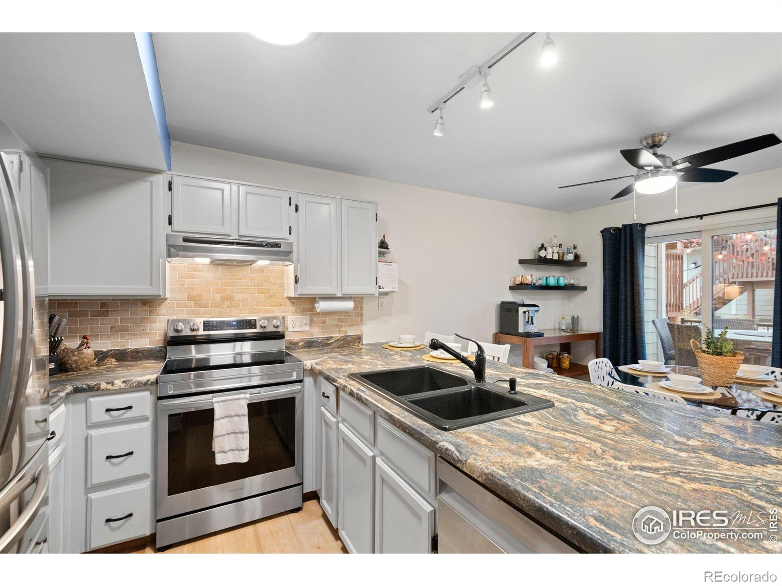 MLS Image #5 for 18364 w 58th place,golden, Colorado