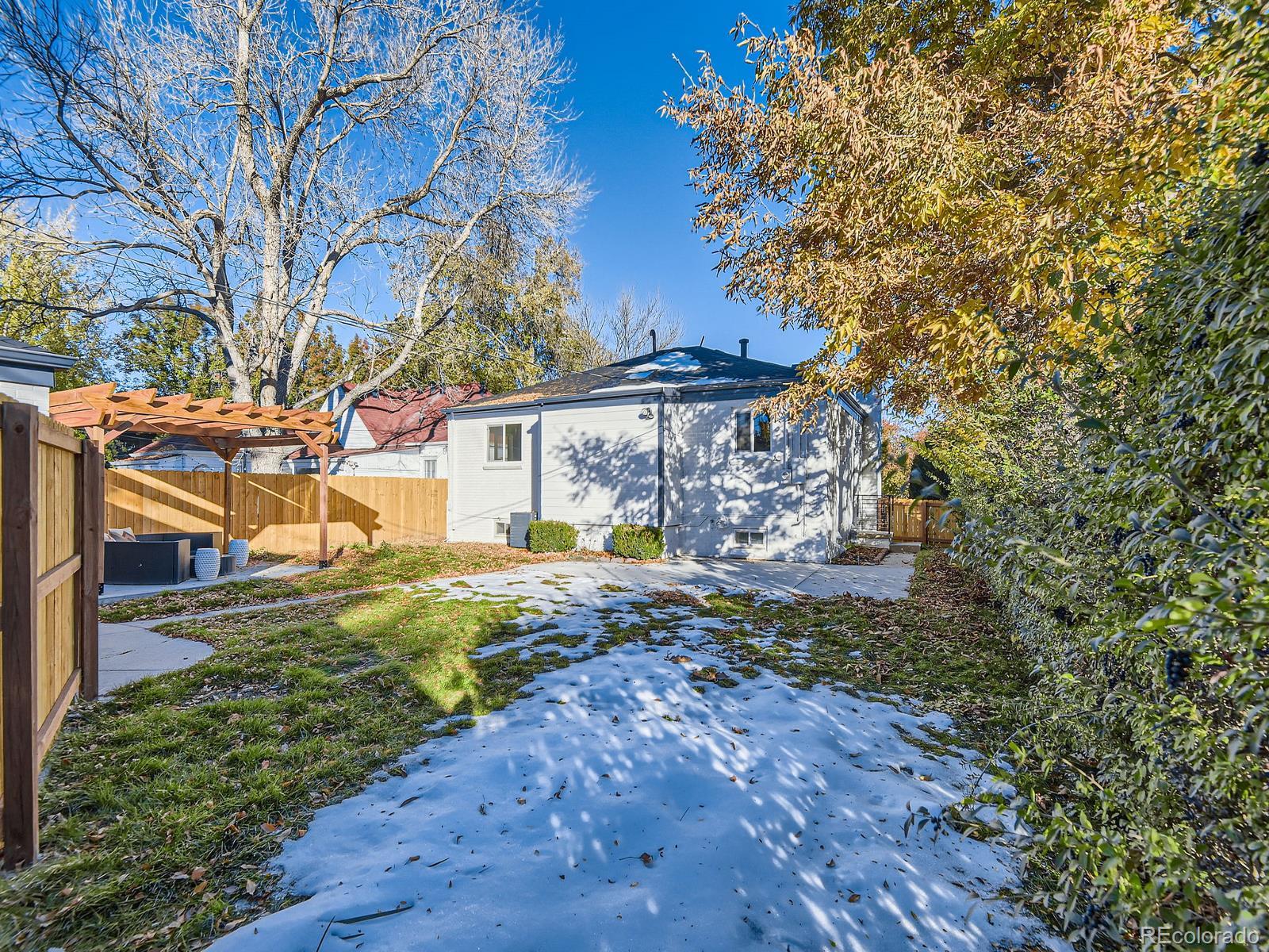 MLS Image #28 for 1015 s madison street,denver, Colorado