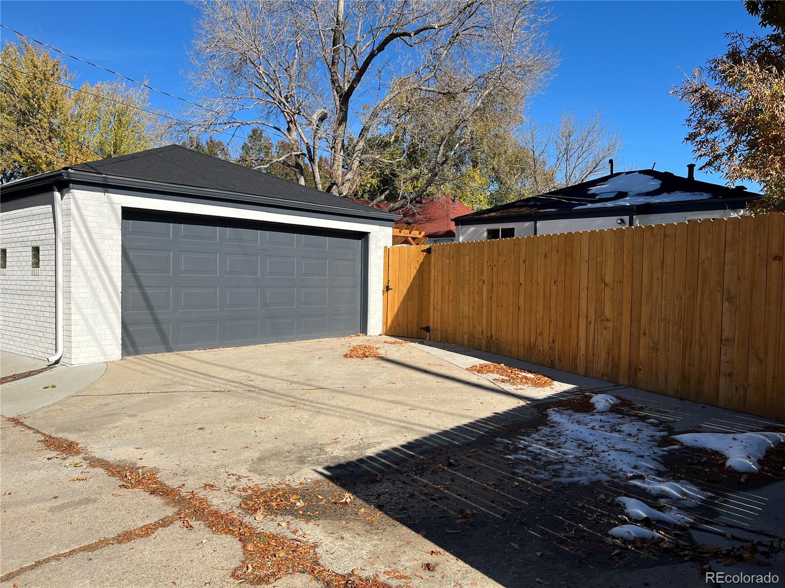 MLS Image #29 for 1015 s madison street,denver, Colorado