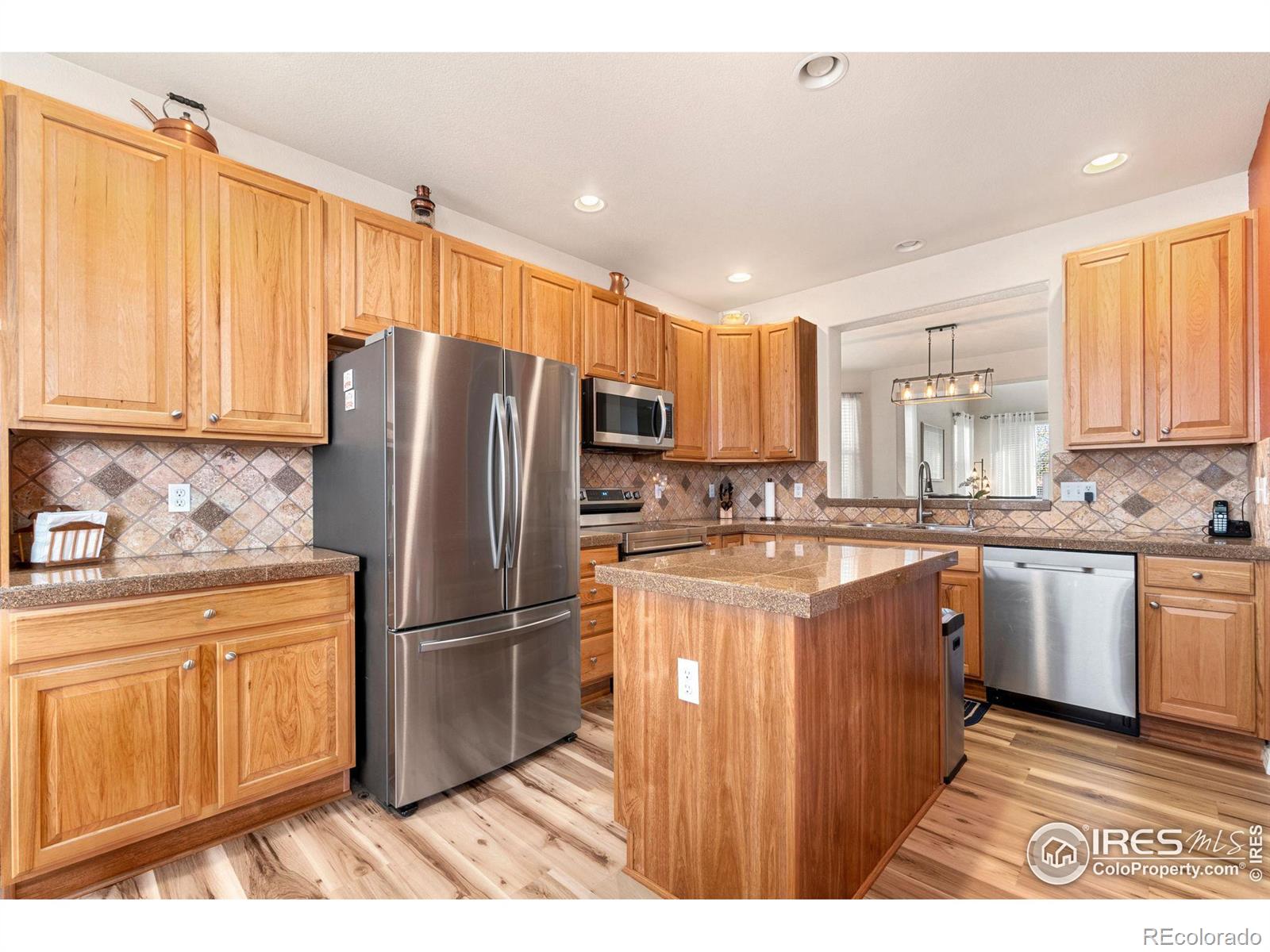 MLS Image #7 for 11732  lewiston street,commerce city, Colorado