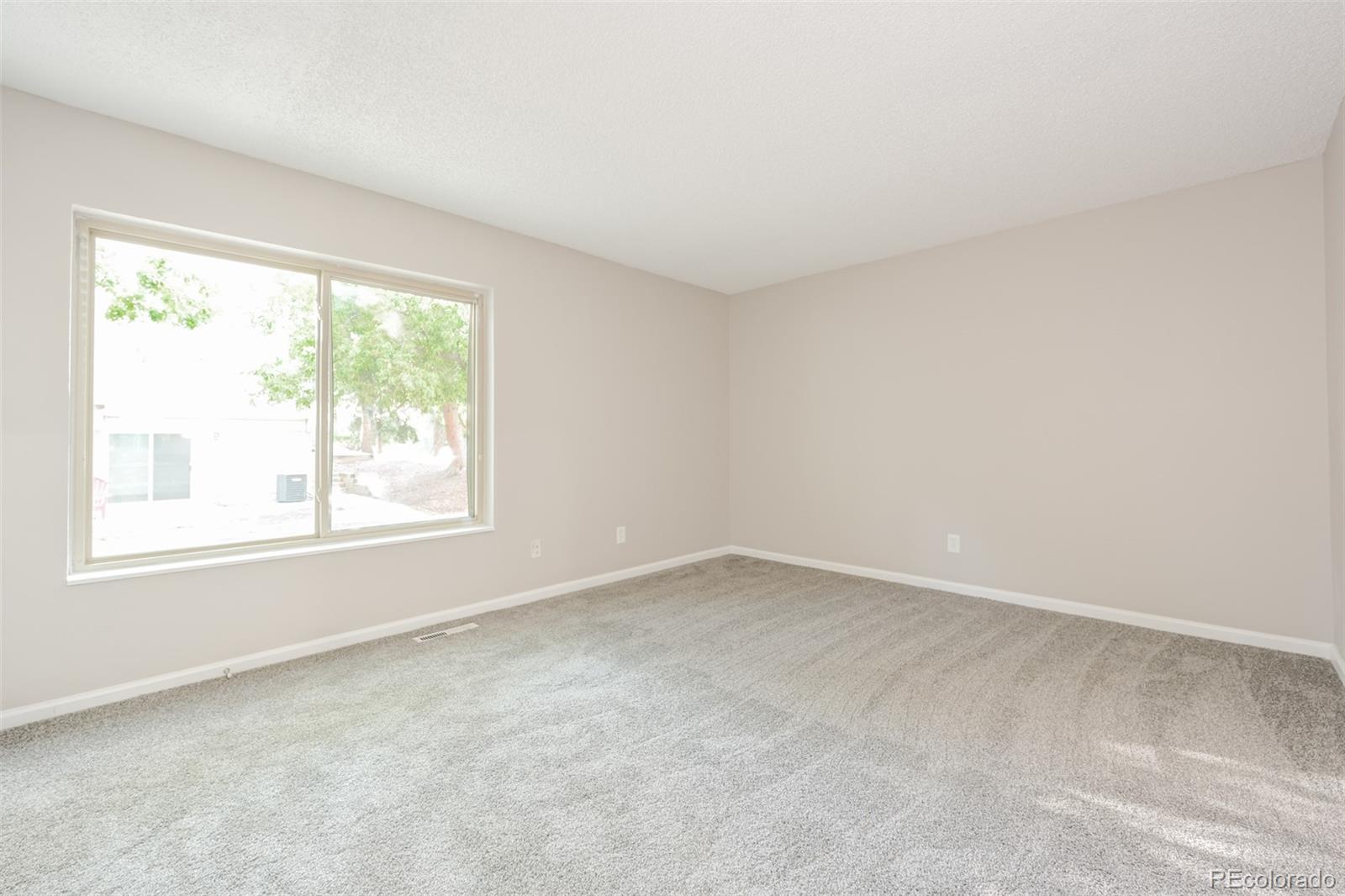 MLS Image #11 for 2330 s troy street,aurora, Colorado