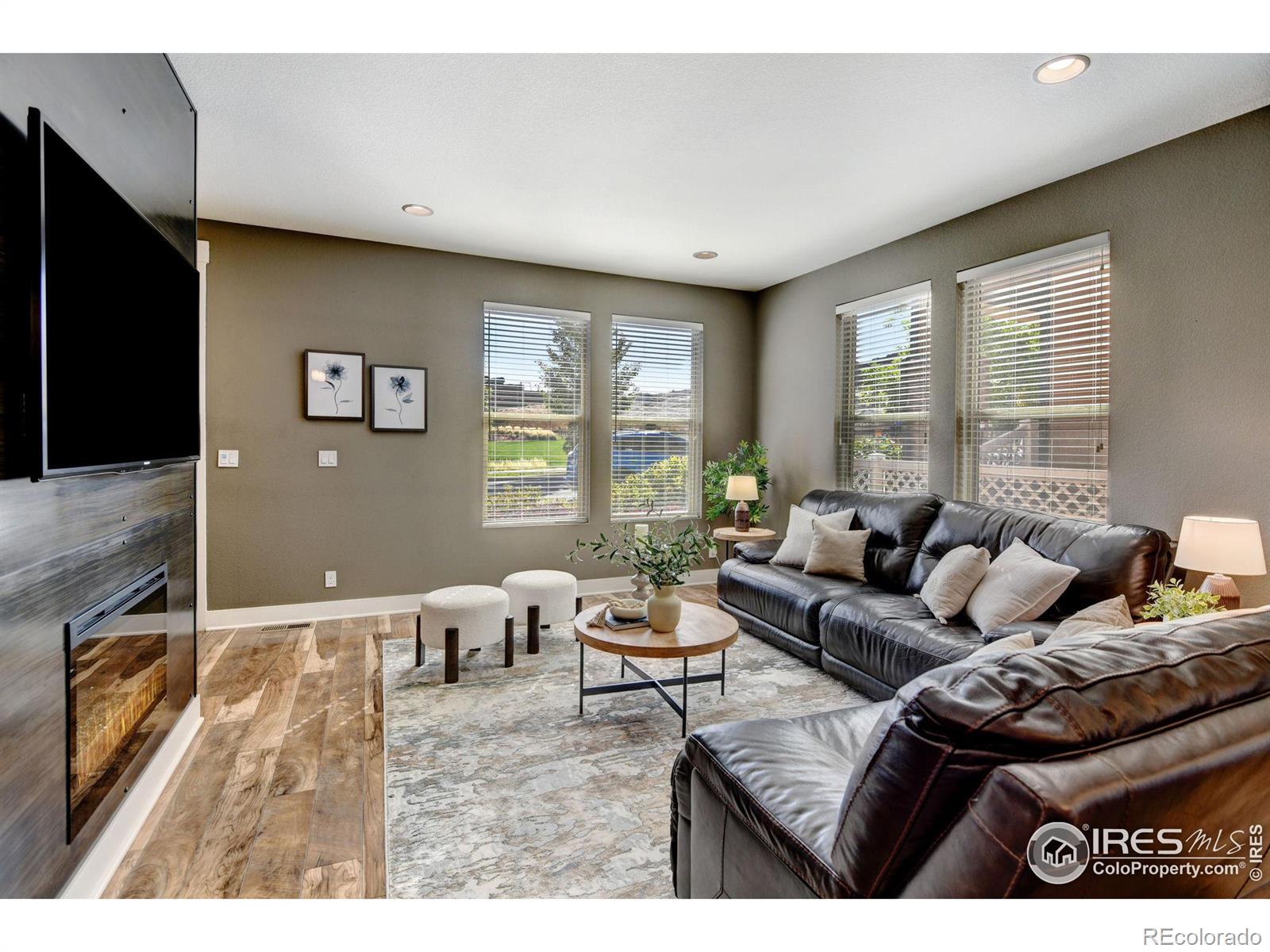 MLS Image #3 for 8459  sheps way,broomfield, Colorado