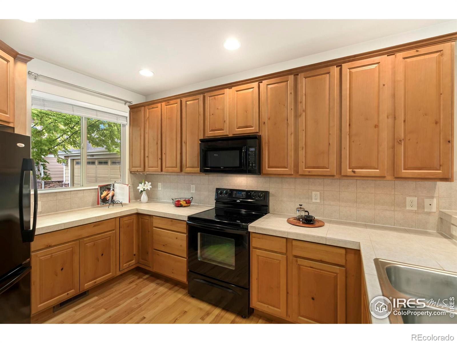 MLS Image #10 for 6715  enterprise drive,fort collins, Colorado