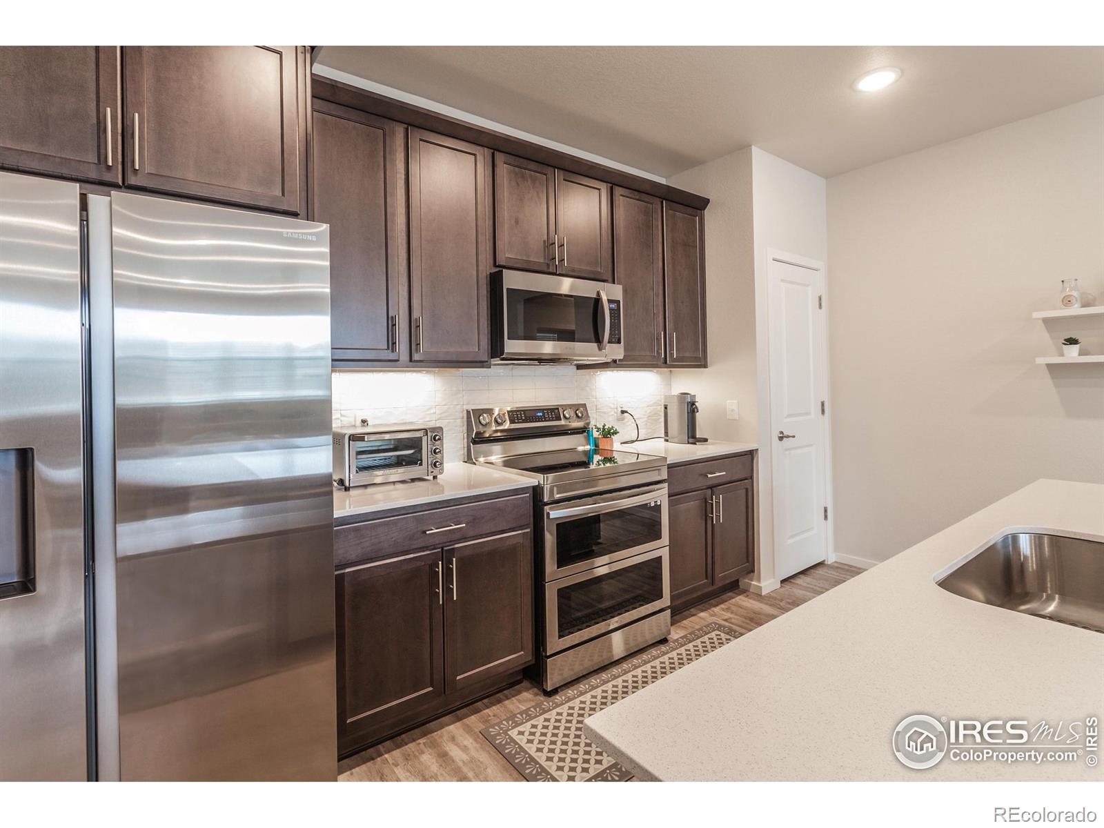 MLS Image #13 for 563  vicot way,fort collins, Colorado