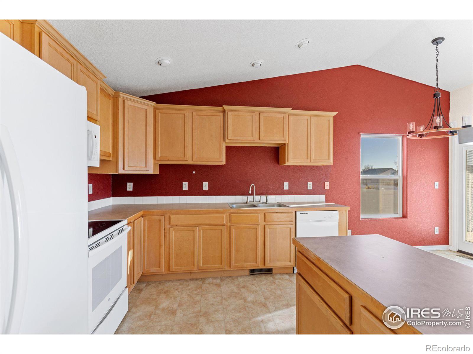 MLS Image #8 for 3315  laguna street,evans, Colorado