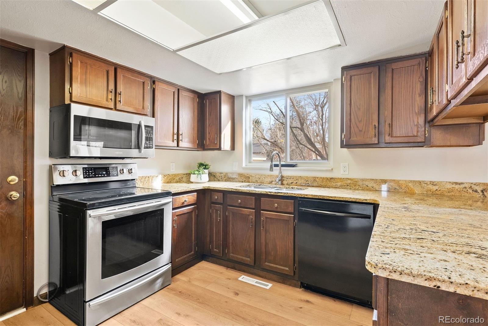 MLS Image #12 for 8610 e eastman avenue,denver, Colorado