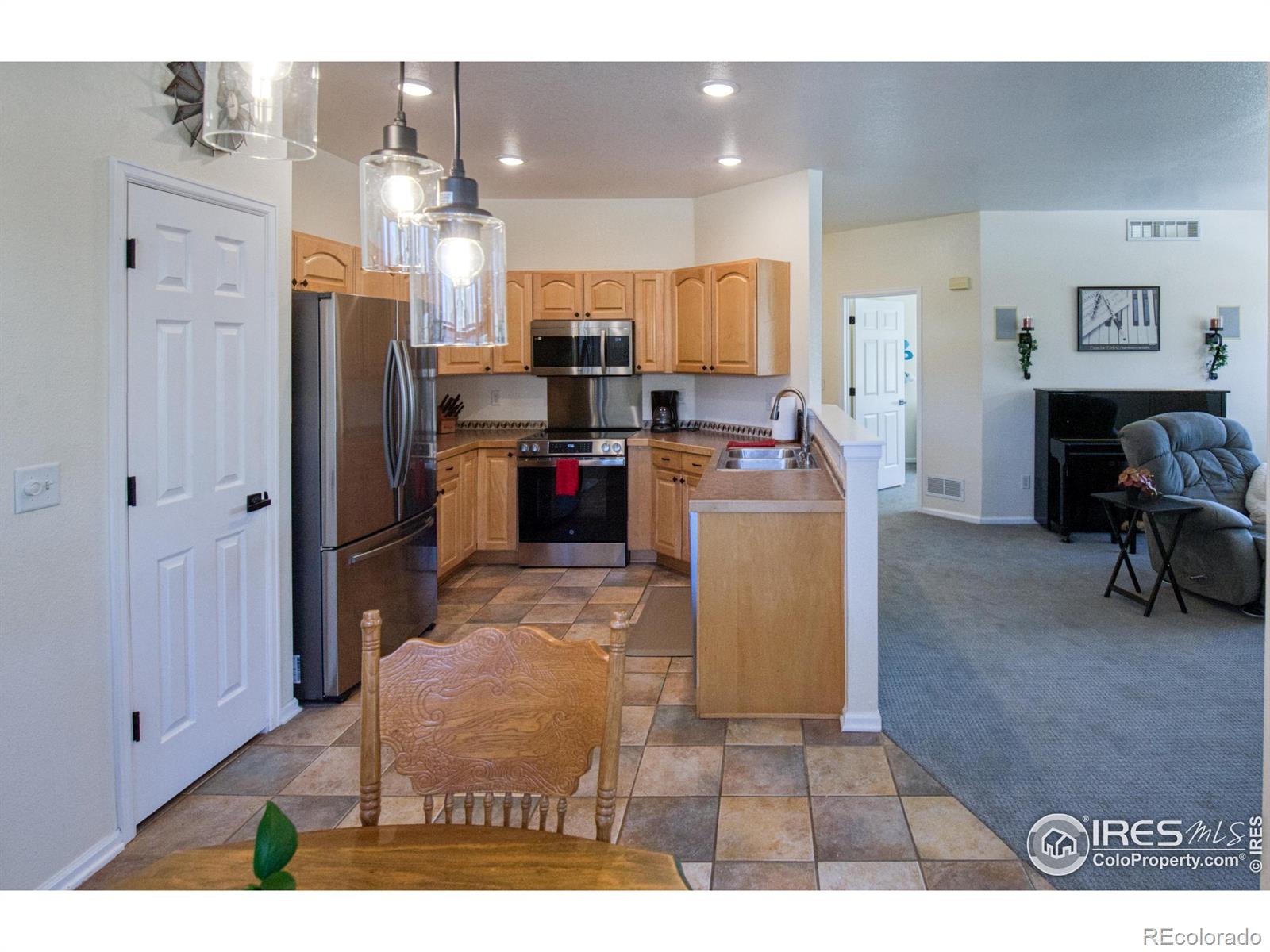 MLS Image #10 for 13708  legend trail,broomfield, Colorado