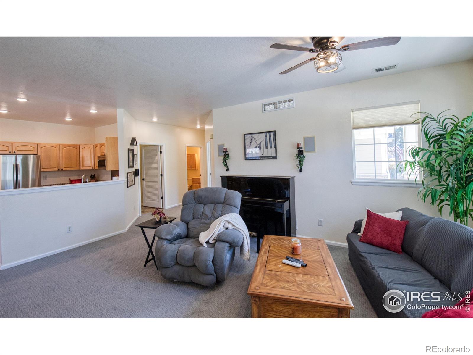 MLS Image #3 for 13708  legend trail,broomfield, Colorado