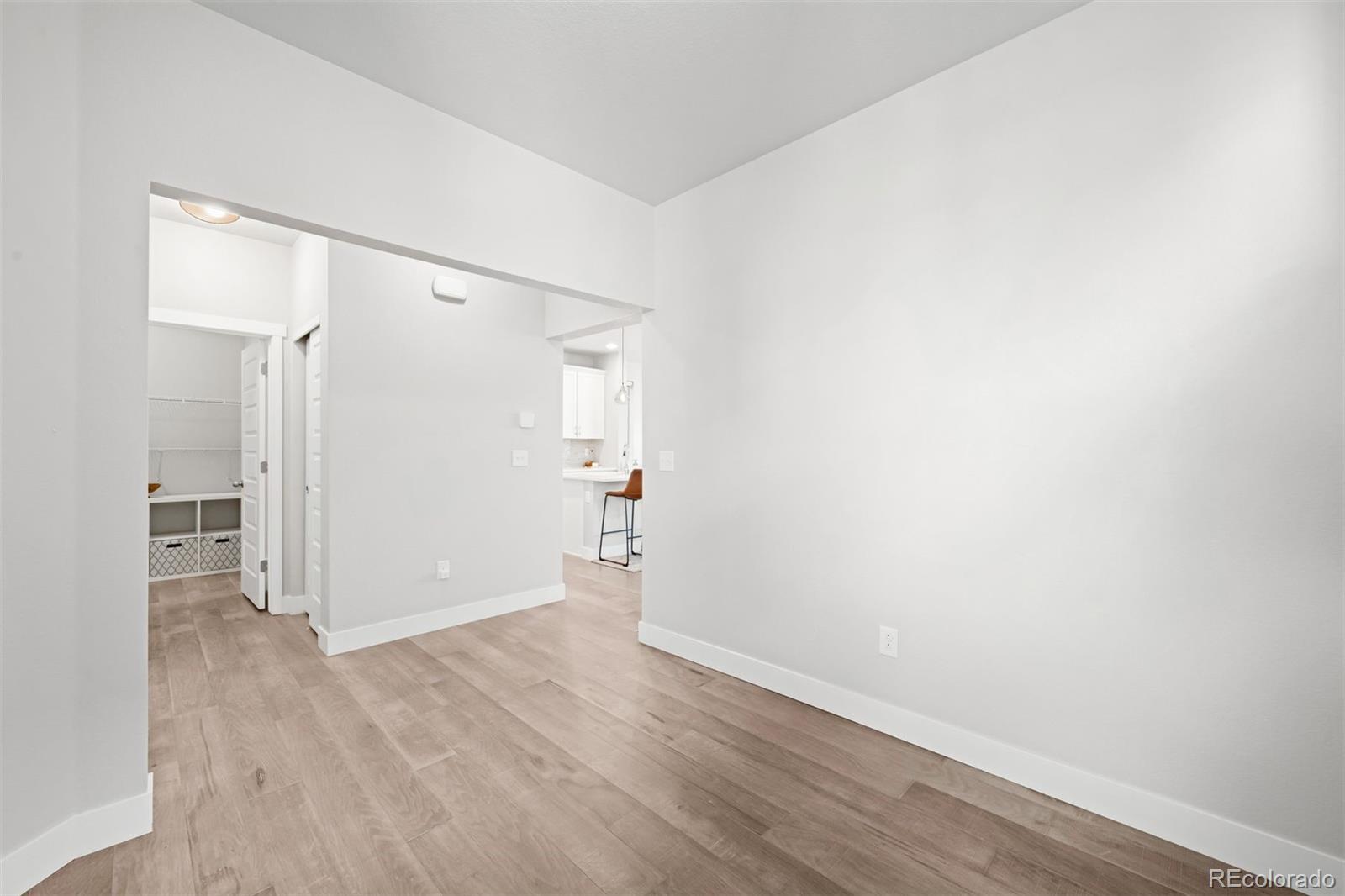 MLS Image #9 for 6887  eliot street,denver, Colorado