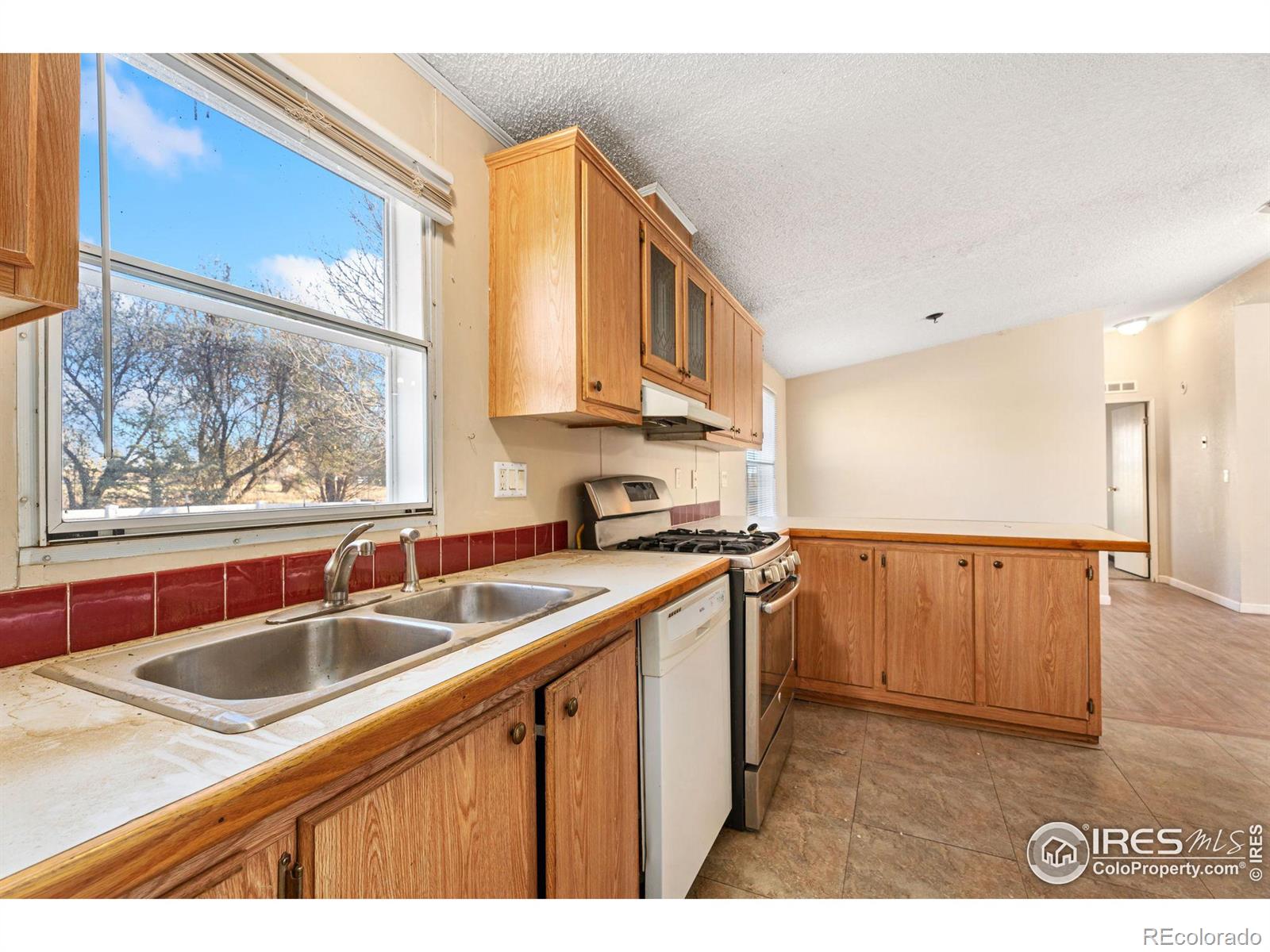 MLS Image #9 for 38973  county road 21 ,fort collins, Colorado