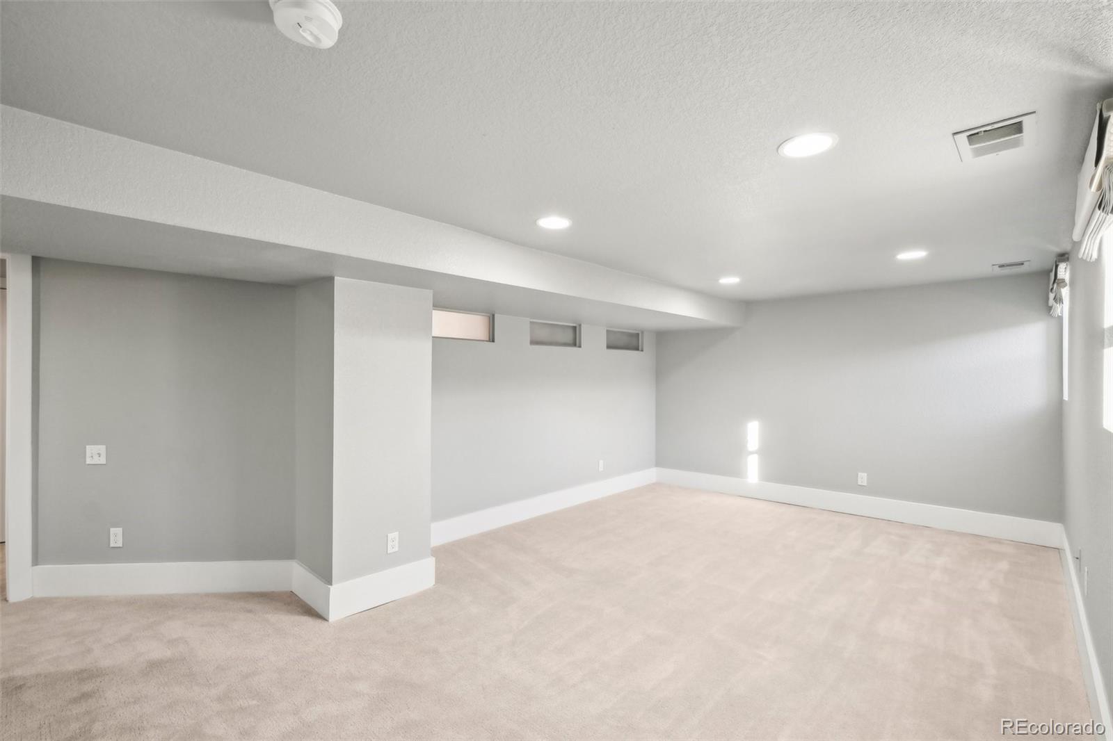 MLS Image #26 for 601  jackson street,denver, Colorado