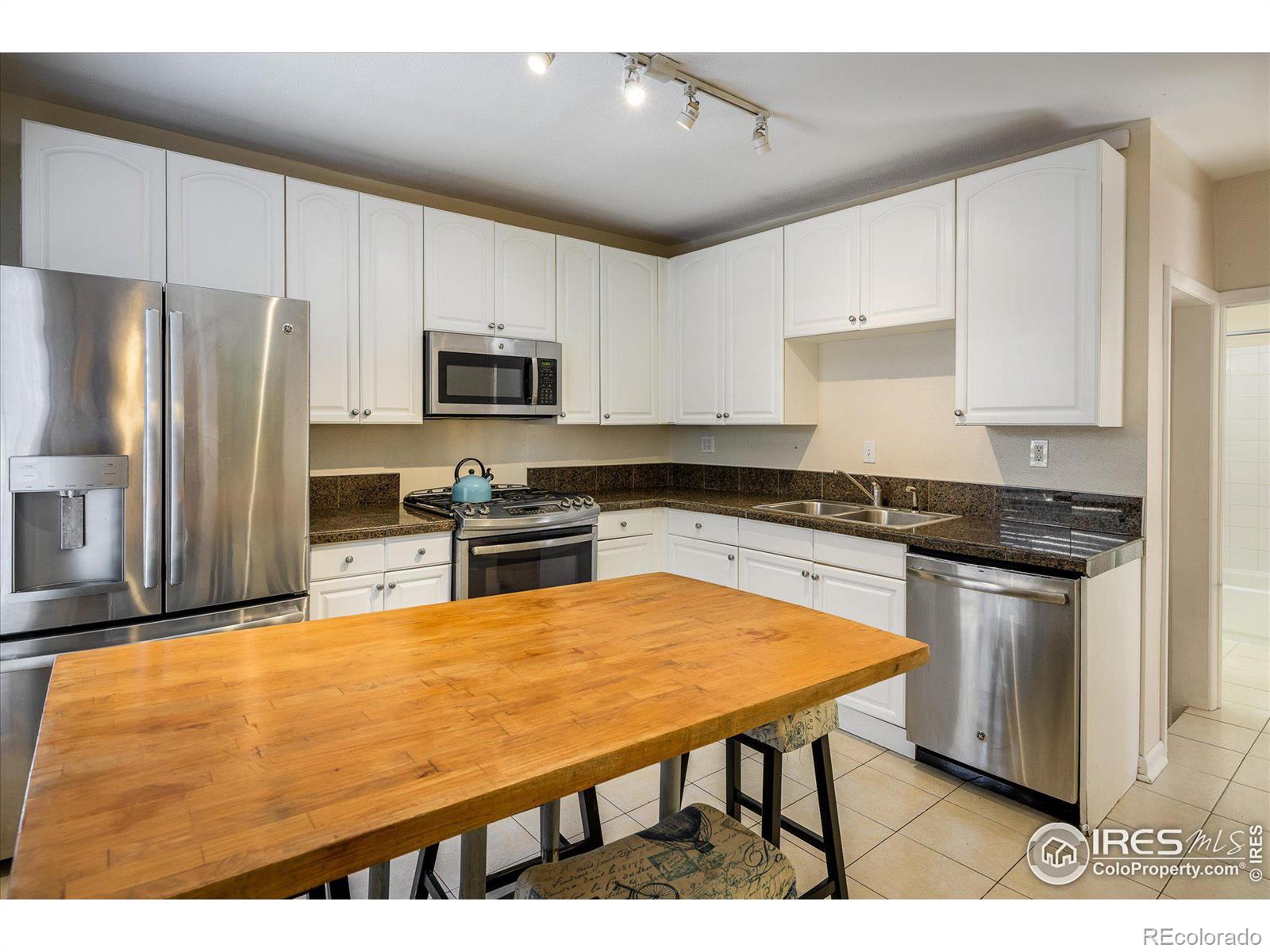 MLS Image #10 for 2339  lowell boulevard,denver, Colorado